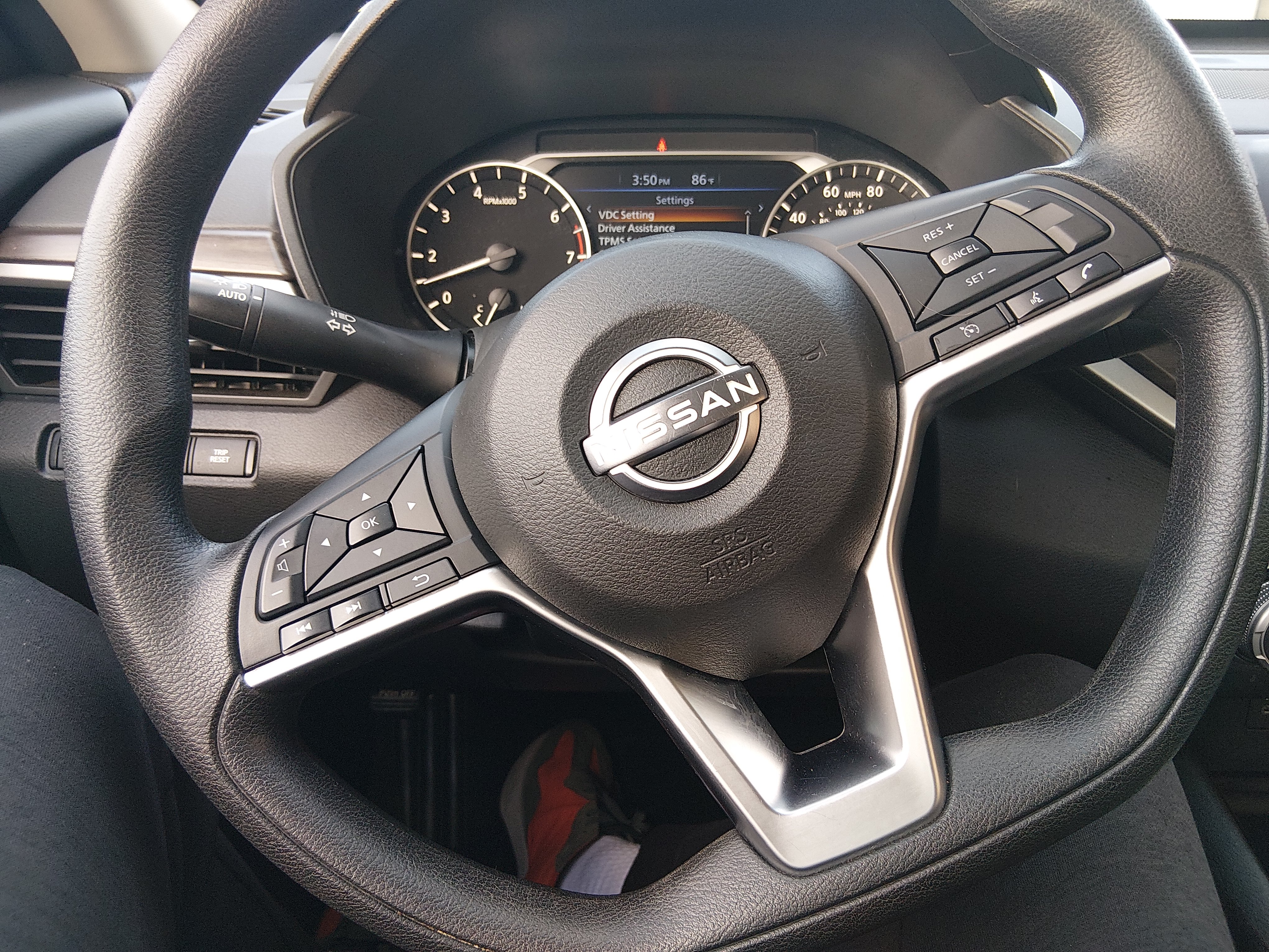 2024 Nissan Altima SV - Photo 12
