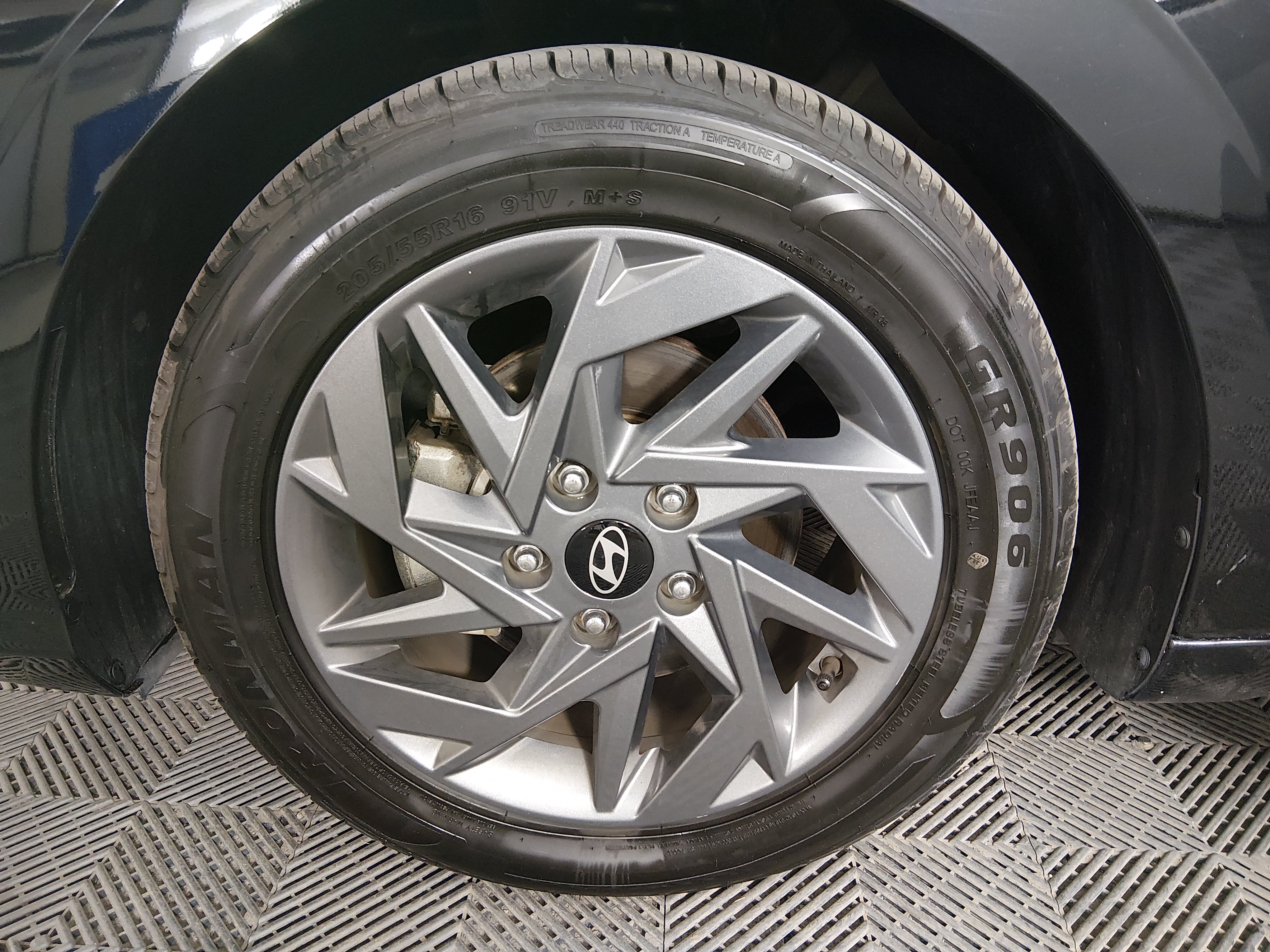 2024 Hyundai Elantra SEL - Photo 10