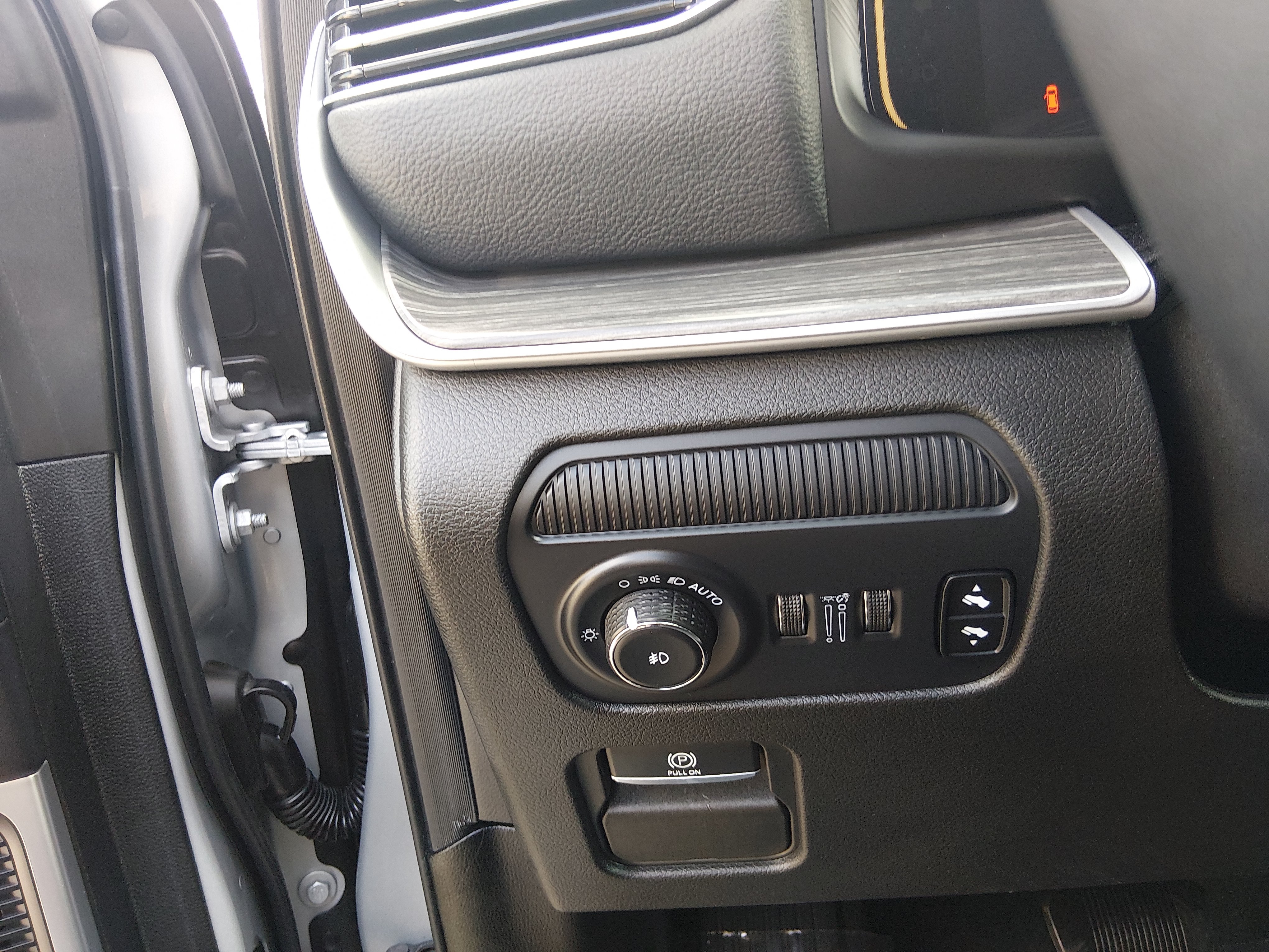2024 Jeep Wagoneer Series II - Photo 13