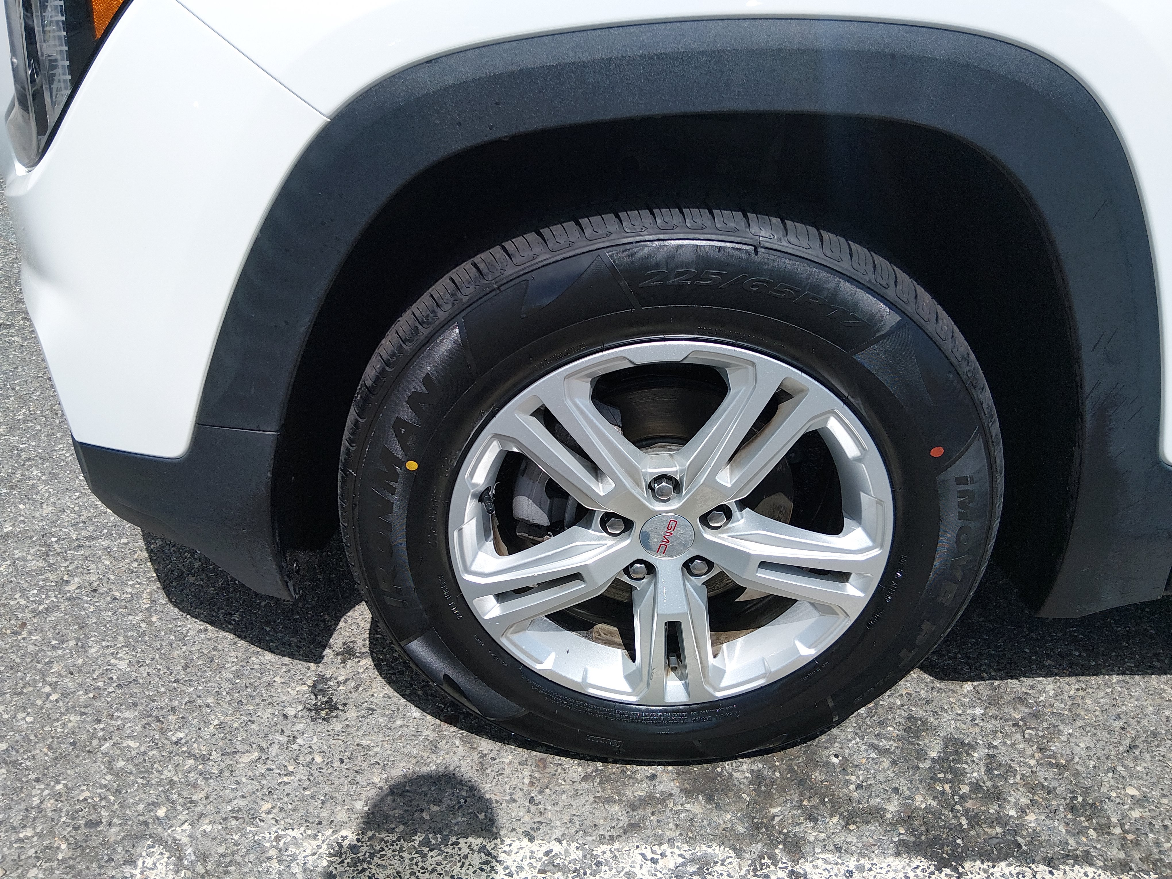 2024 GMC Terrain SLE - Photo 10