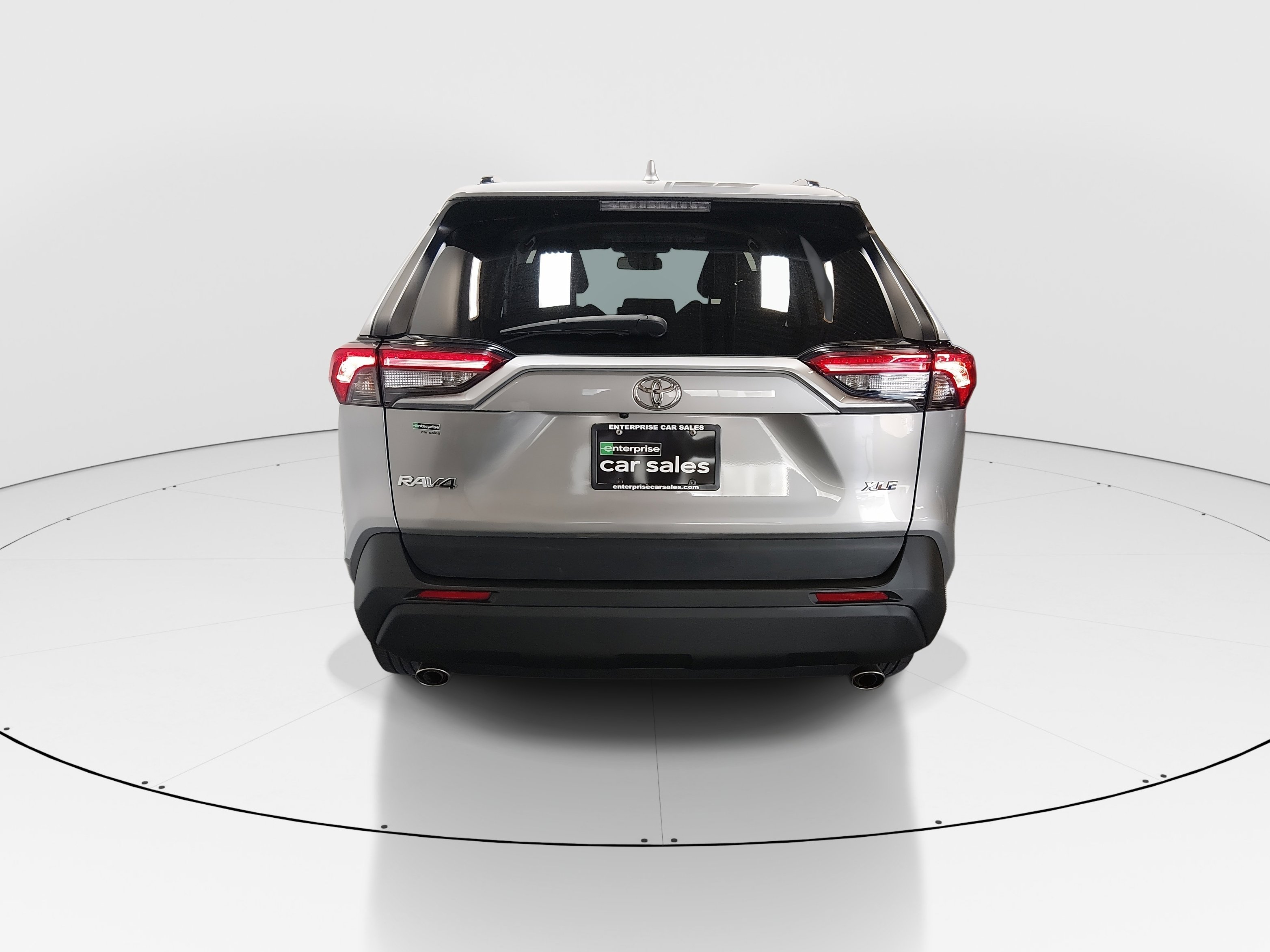 2023 Toyota RAV4 XLE - Photo 6