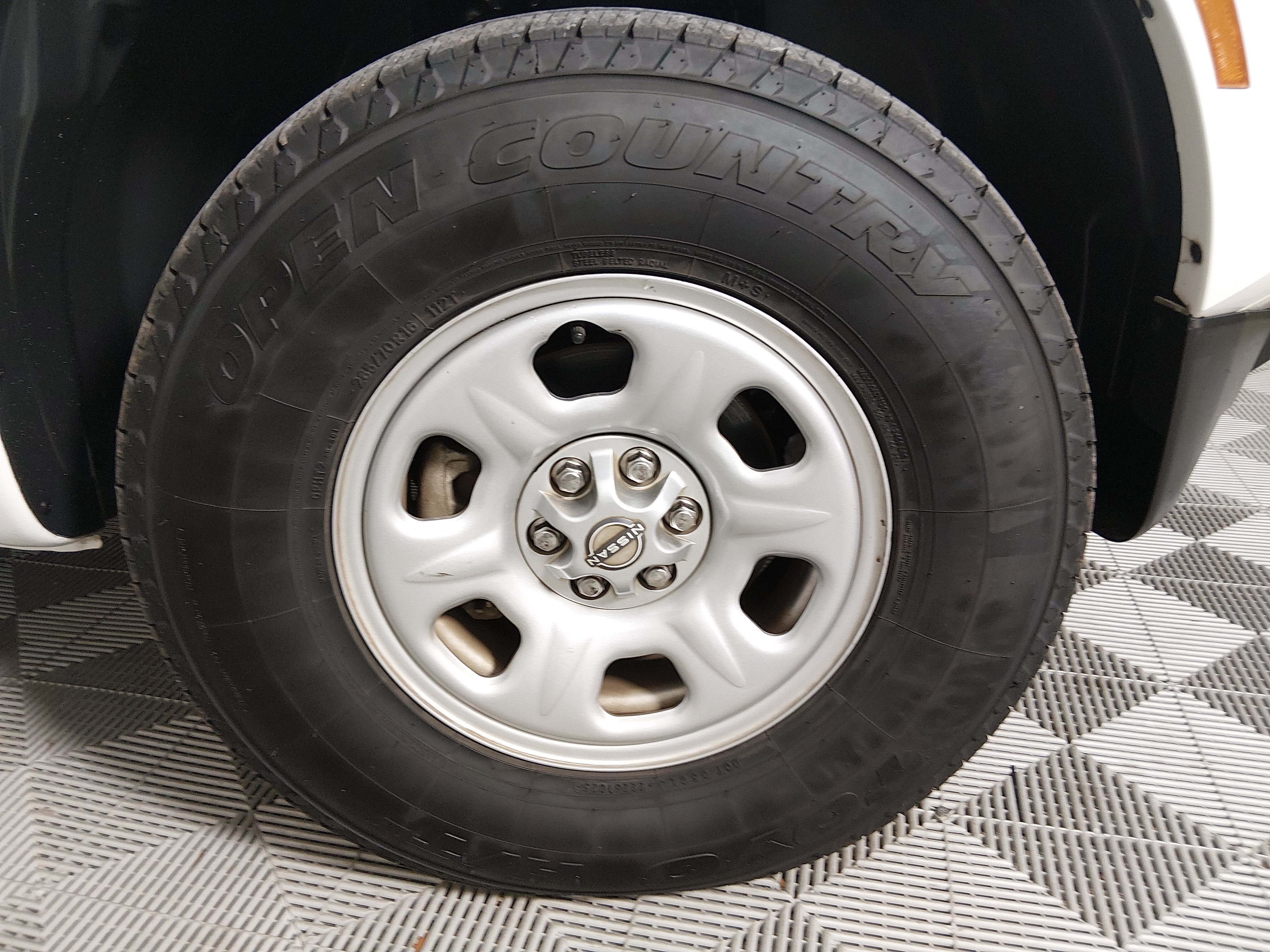 2024 Nissan Frontier S - Photo 10