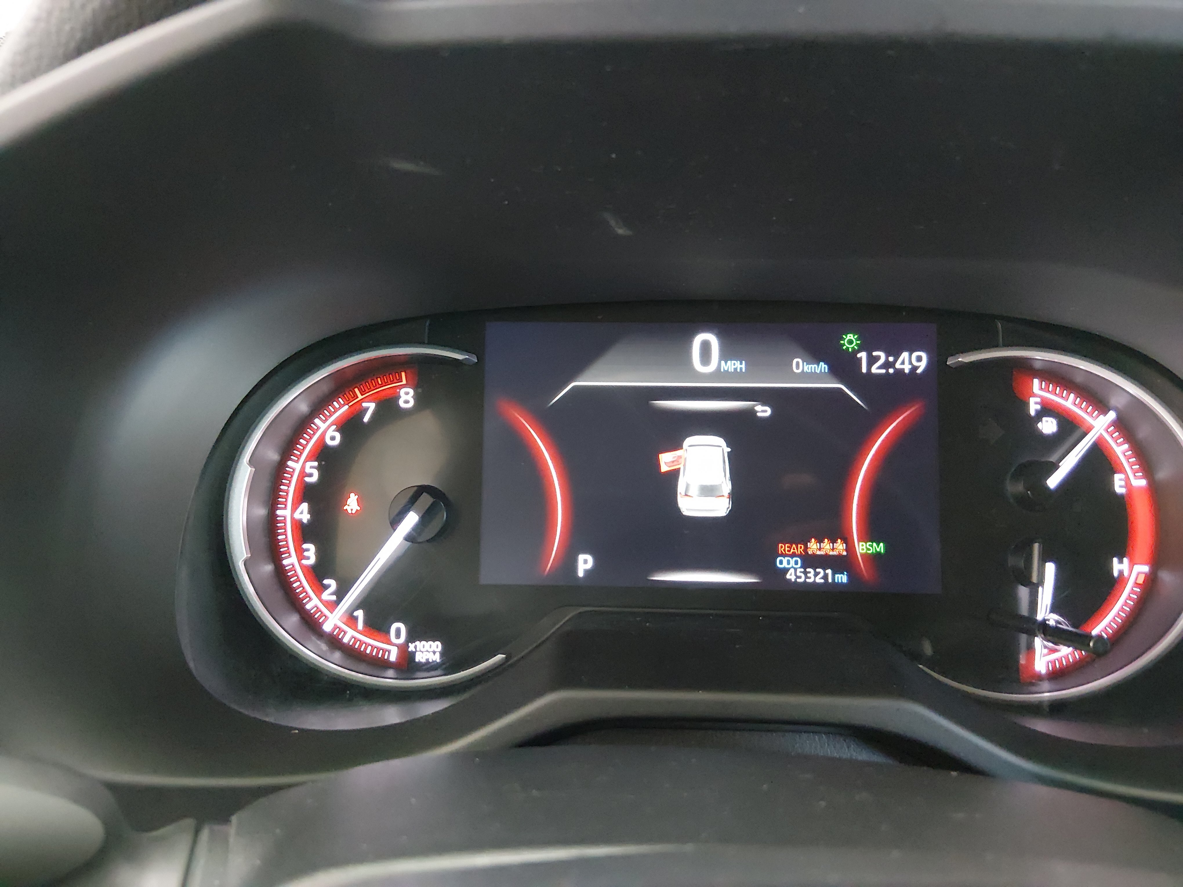2024 Toyota RAV4 XLE - Photo 14