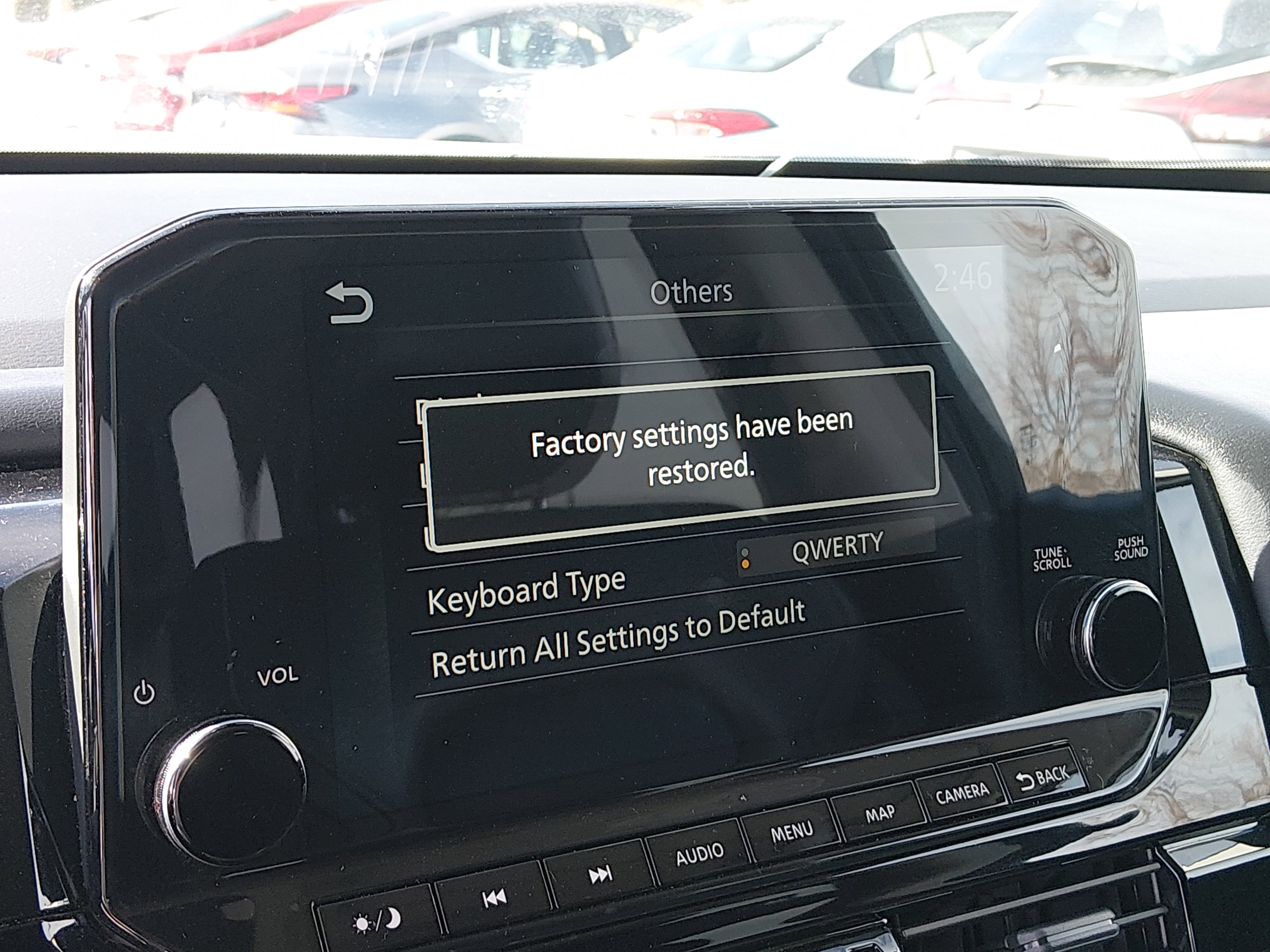 2024 Nissan Pathfinder SL - Photo 23
