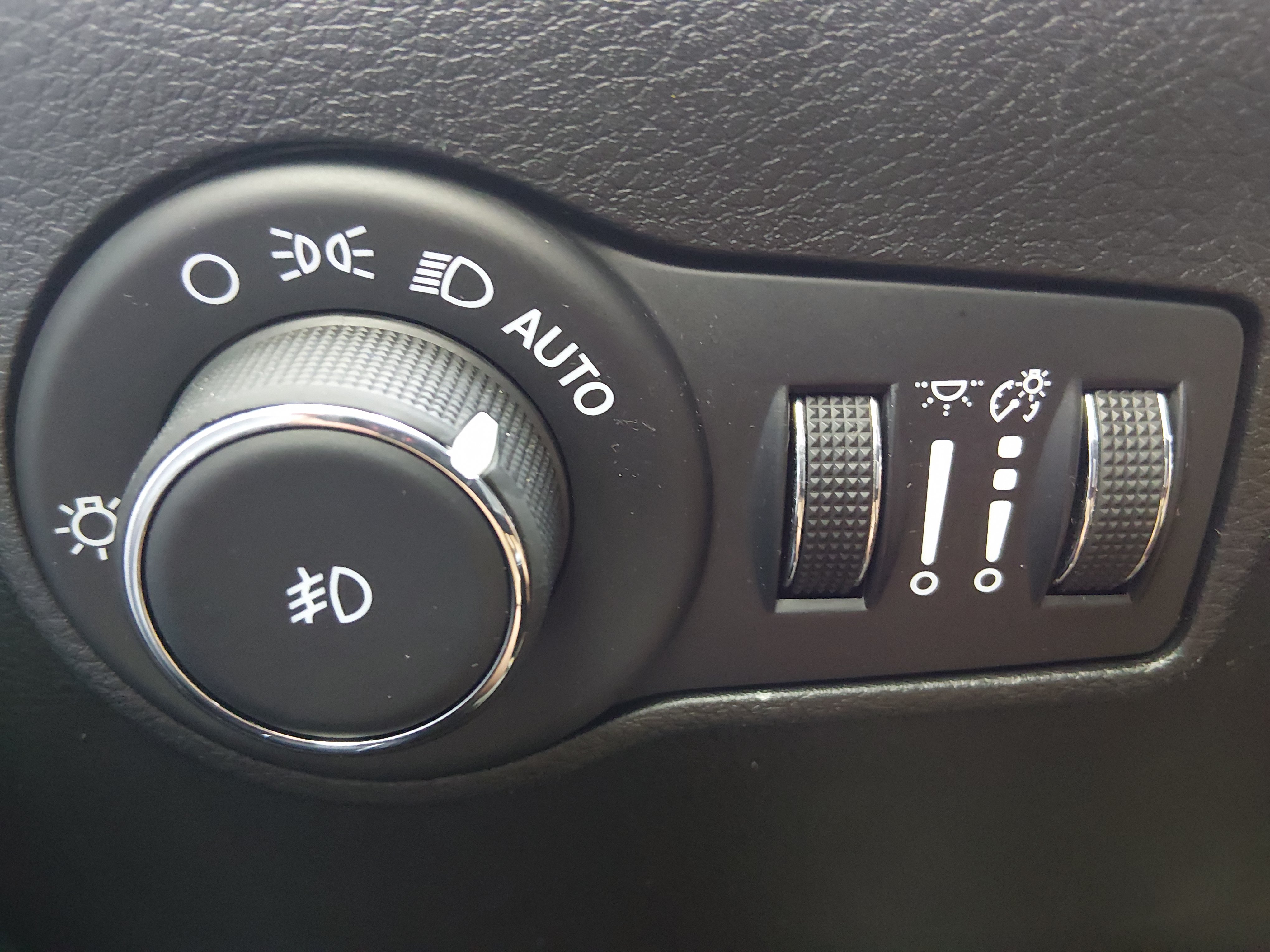 2024 Jeep Compass Latitude - Photo 13
