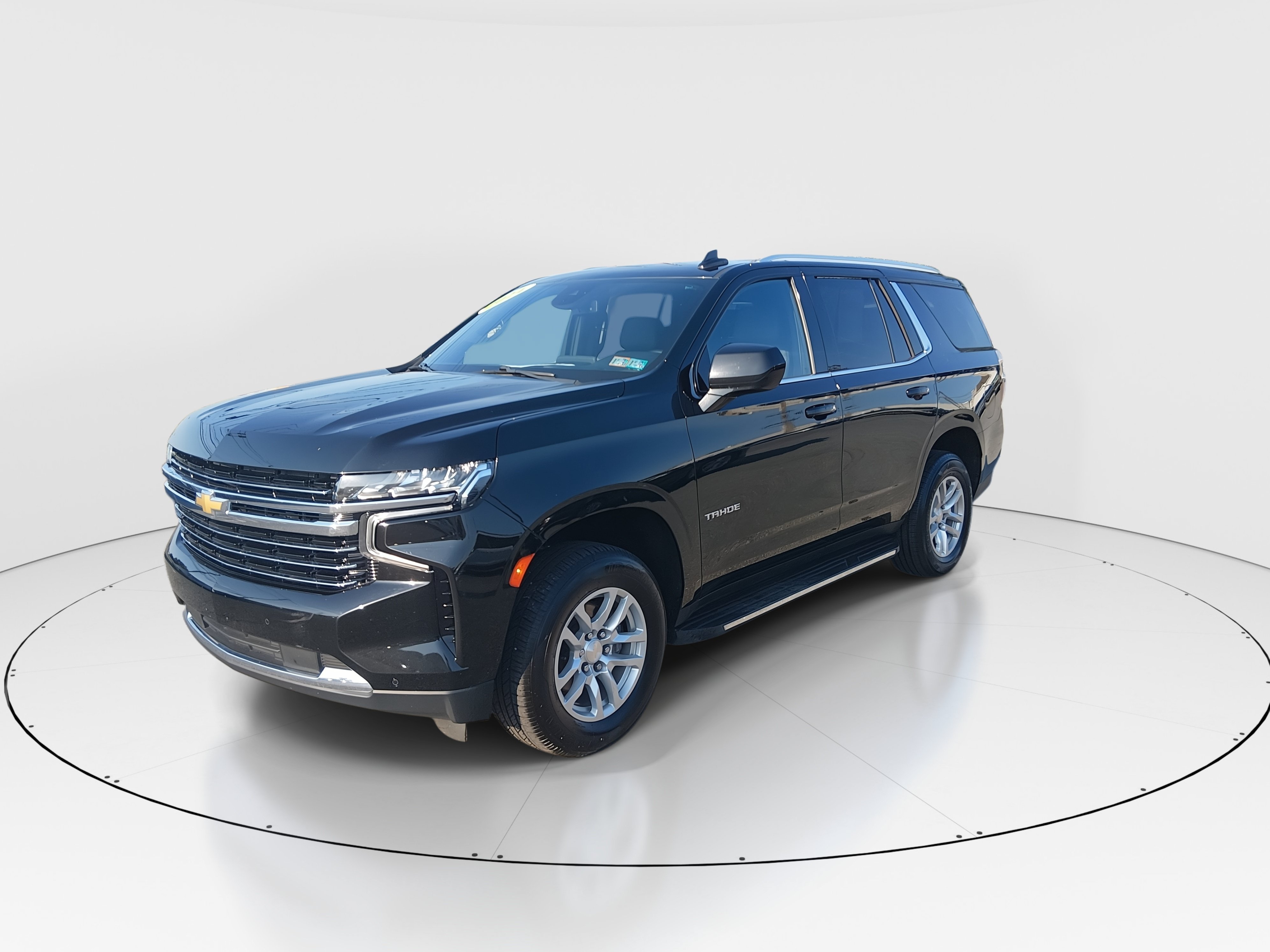 2024 Chevrolet Tahoe LT - Photo 3