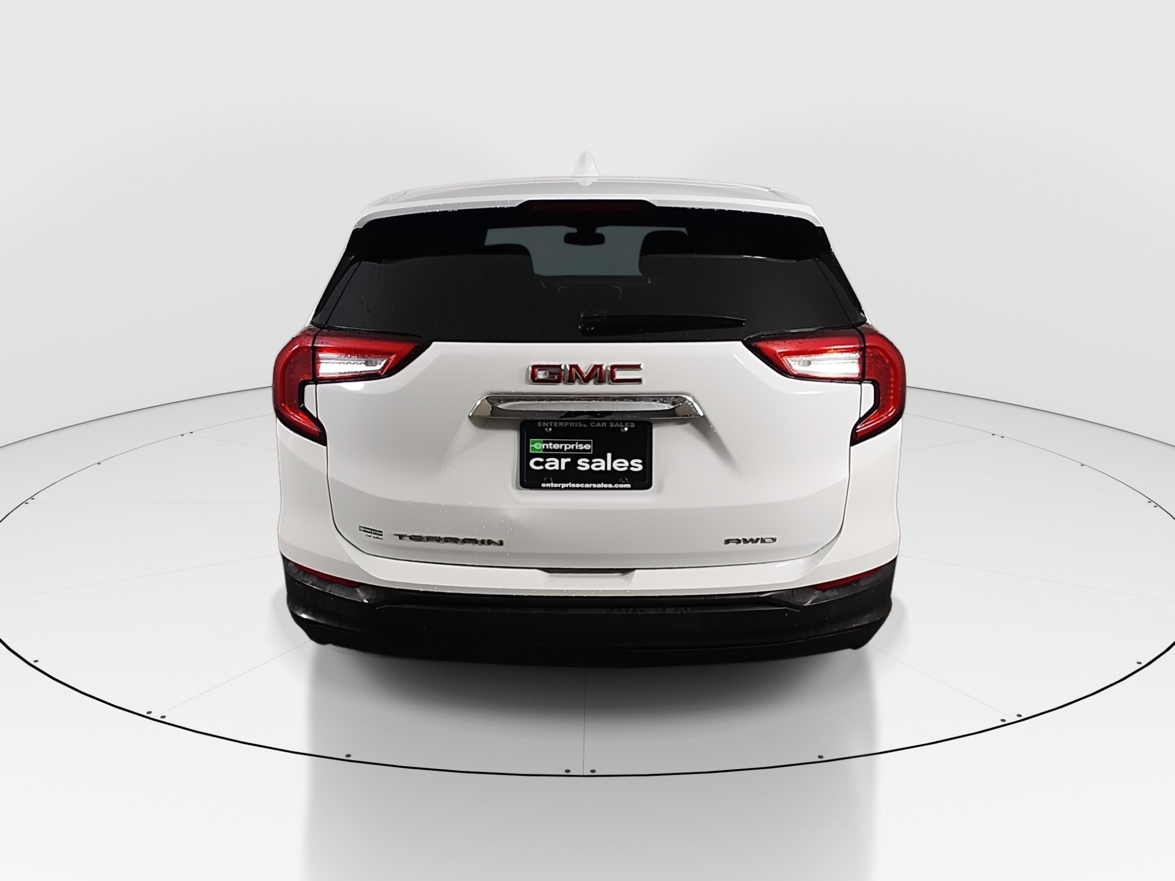 2024 GMC Terrain SLE - Photo 6