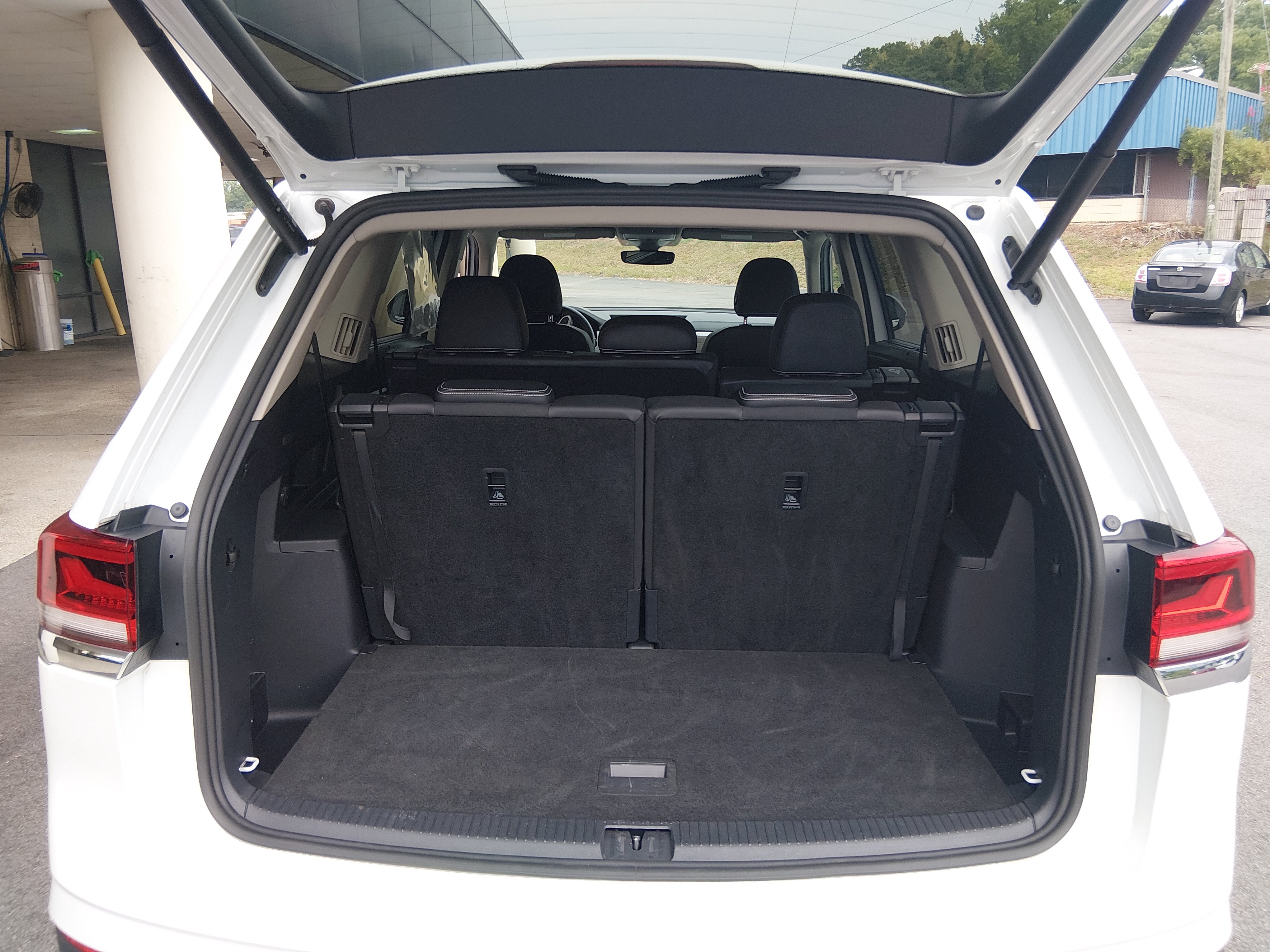 2023 Volkswagen Atlas SEL - Photo 11