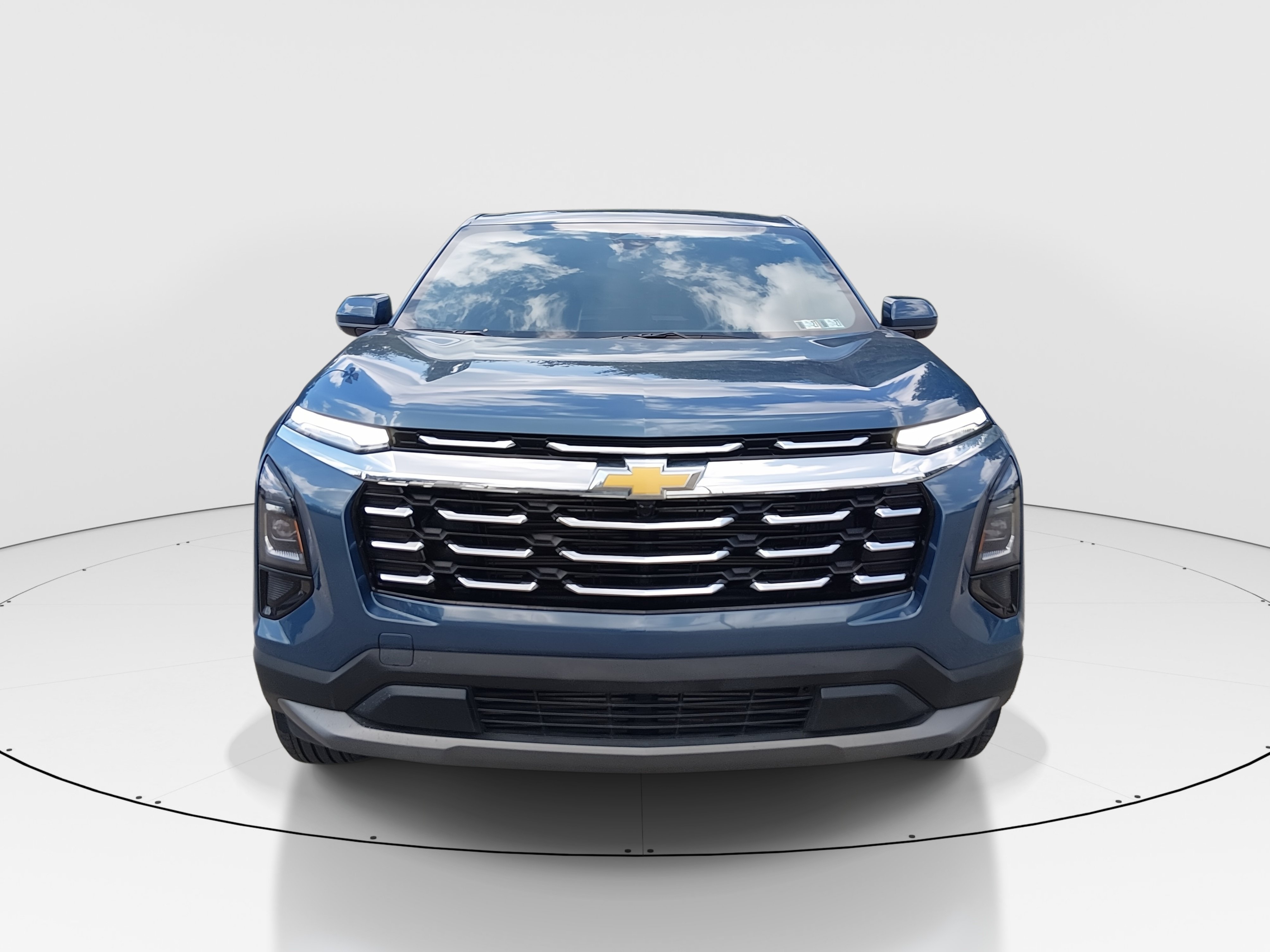 2026 Chevrolet Equinox LT - Photo 2