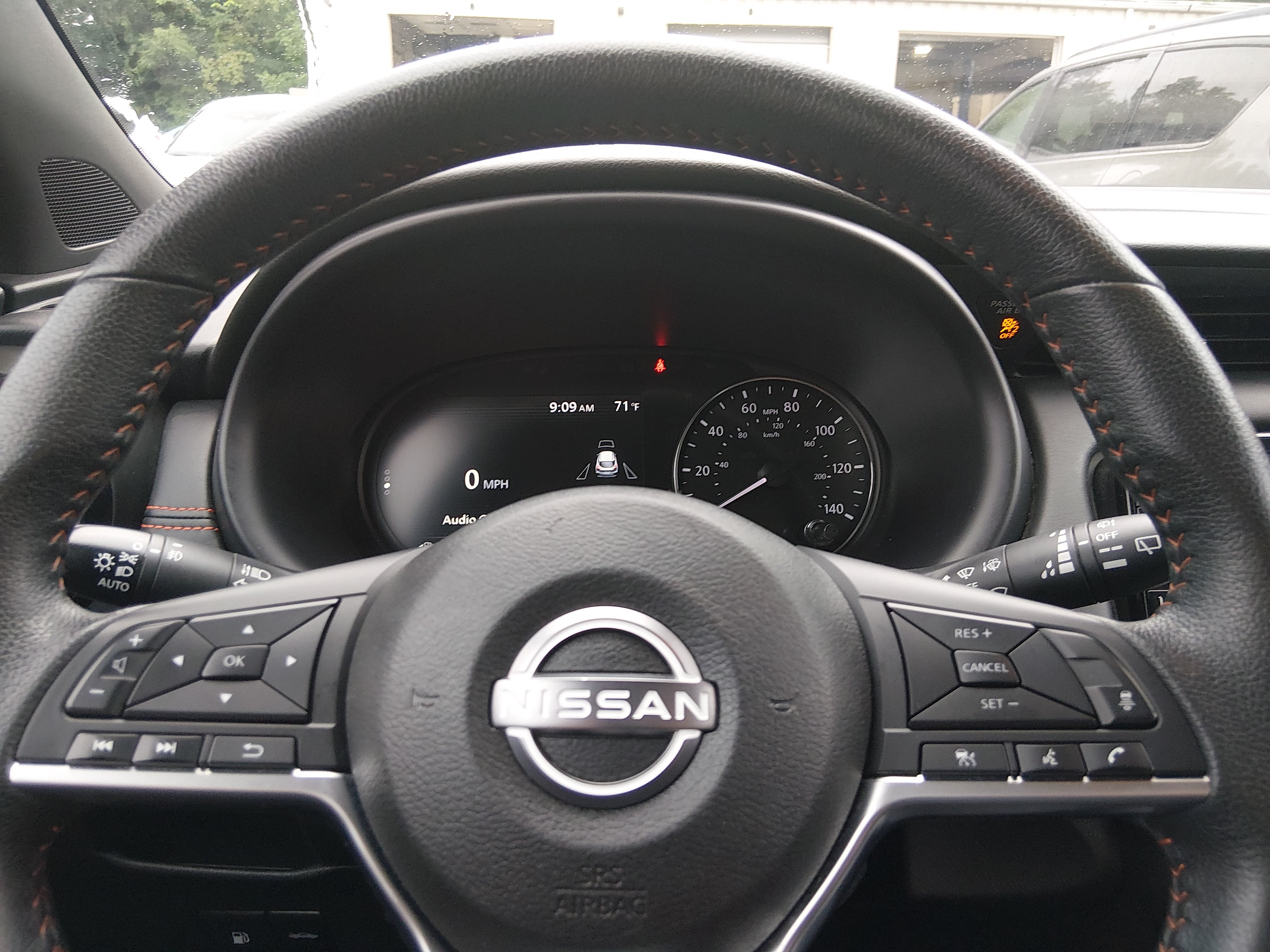 2024 Nissan Kicks SR - Photo 12