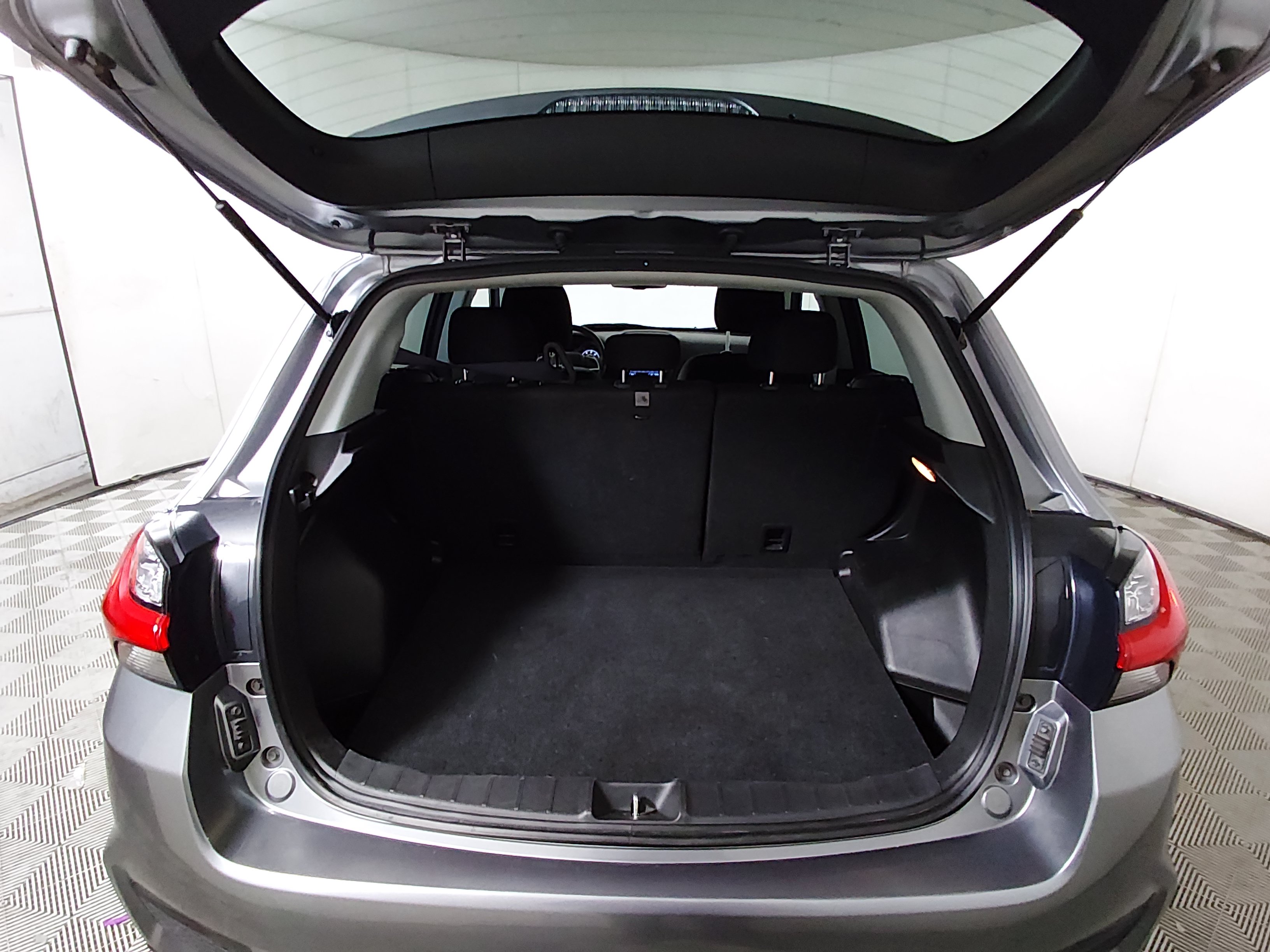 2024 Mitsubishi Outlander Sport ES - Photo 11