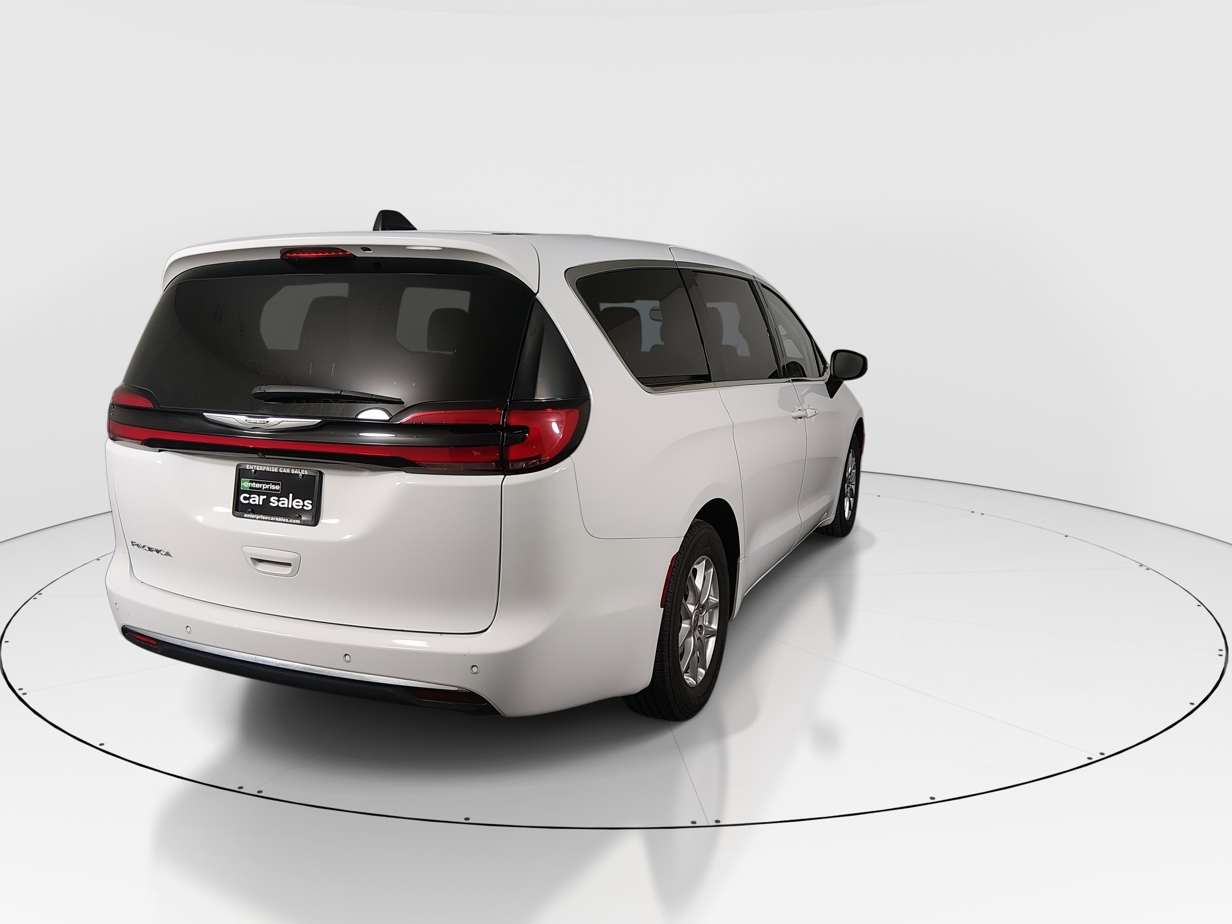 2023 Chrysler Pacifica Touring L - Photo 7
