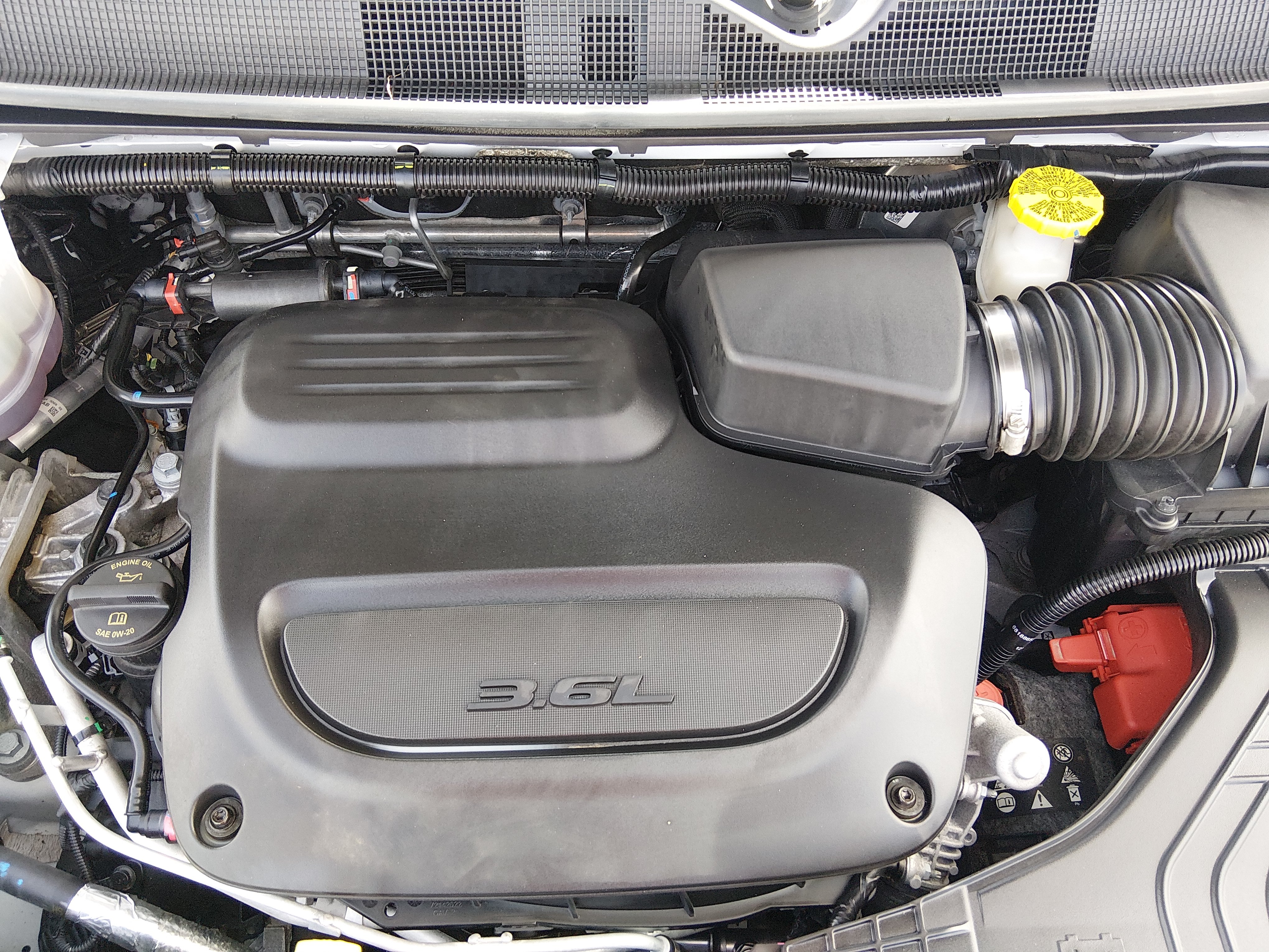 2024 Chrysler Pacifica Touring L - Photo 10