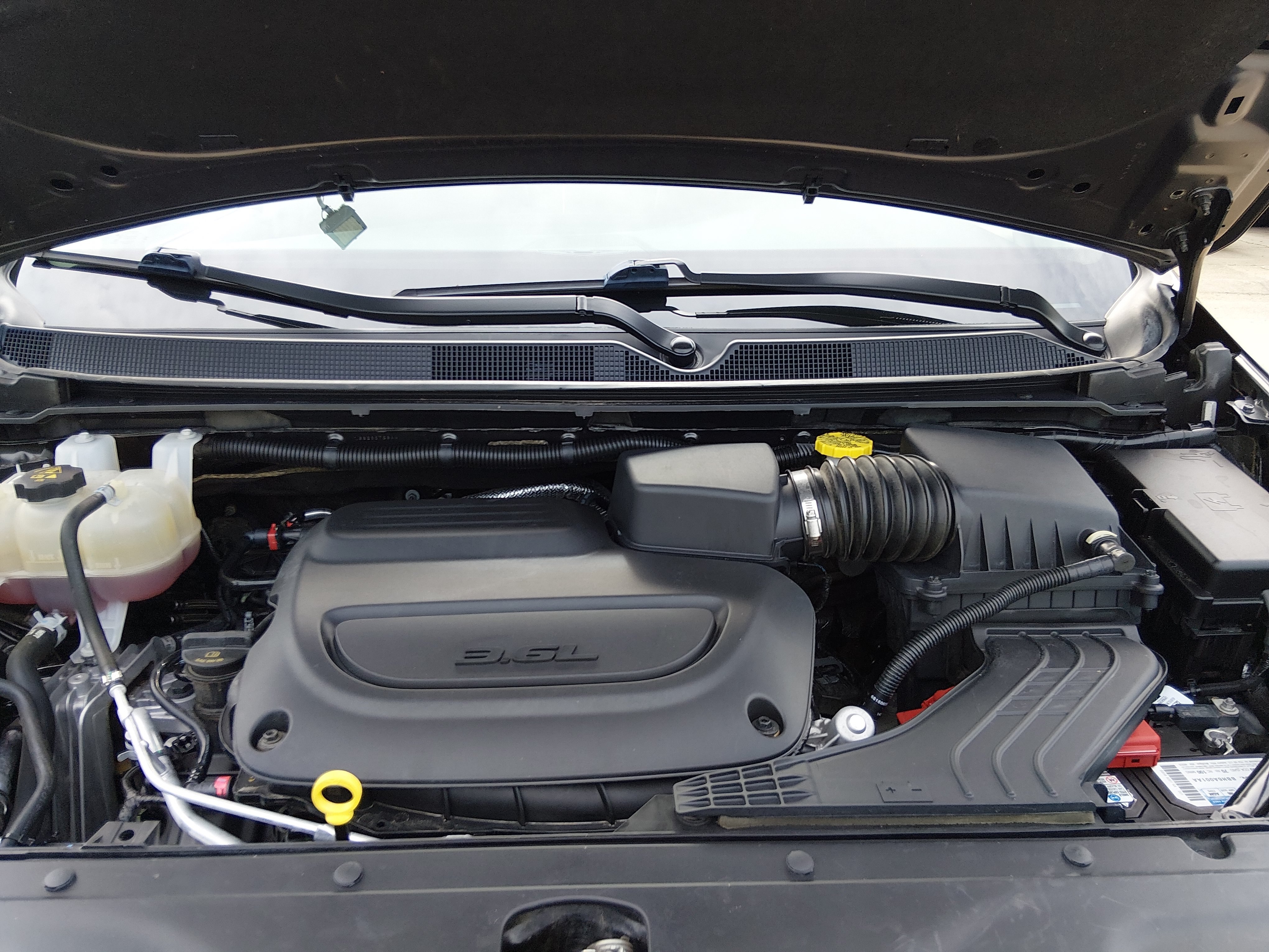 2023 Chrysler Pacifica Touring L - Photo 9