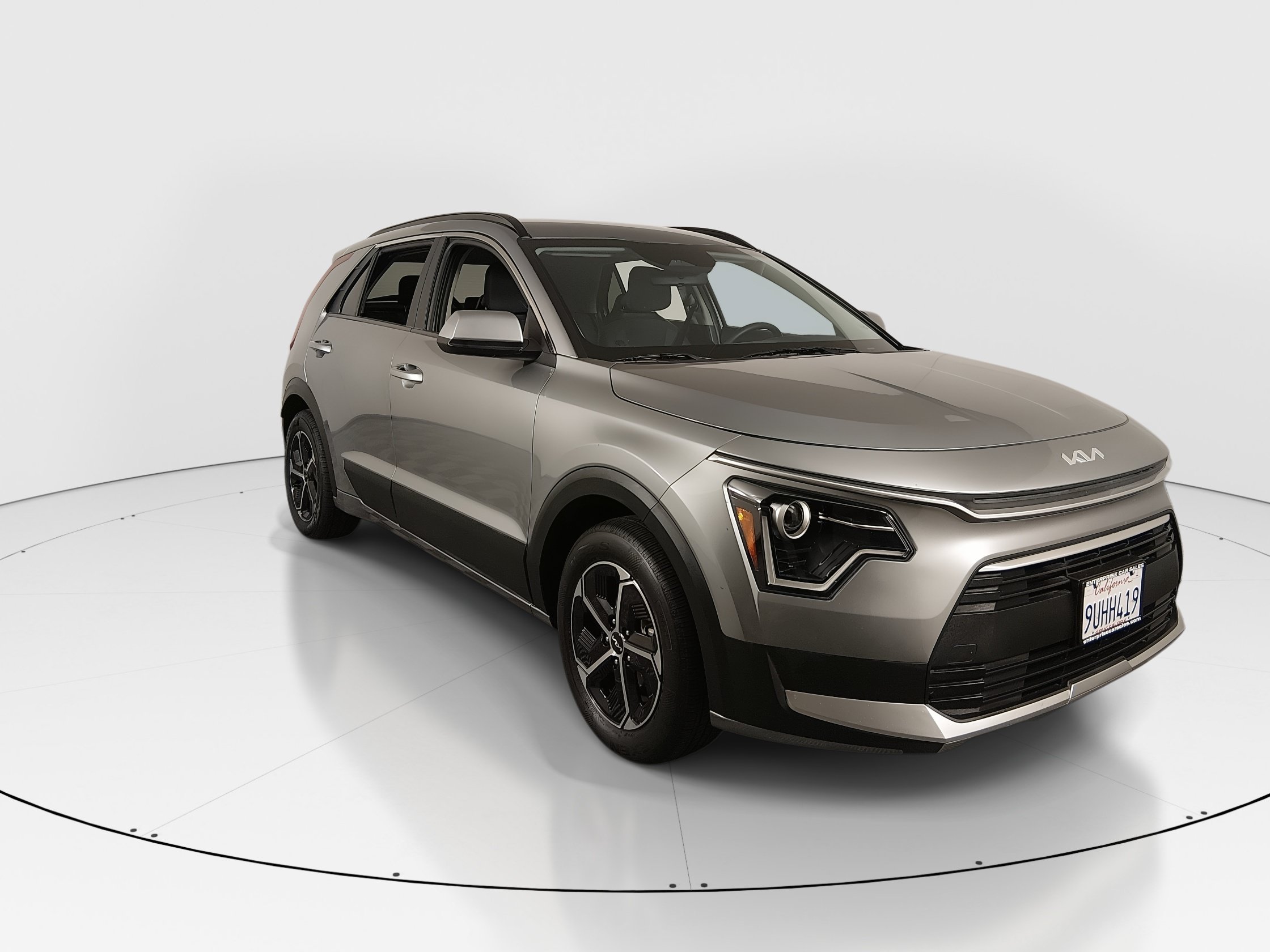 2025 Kia Niro LX