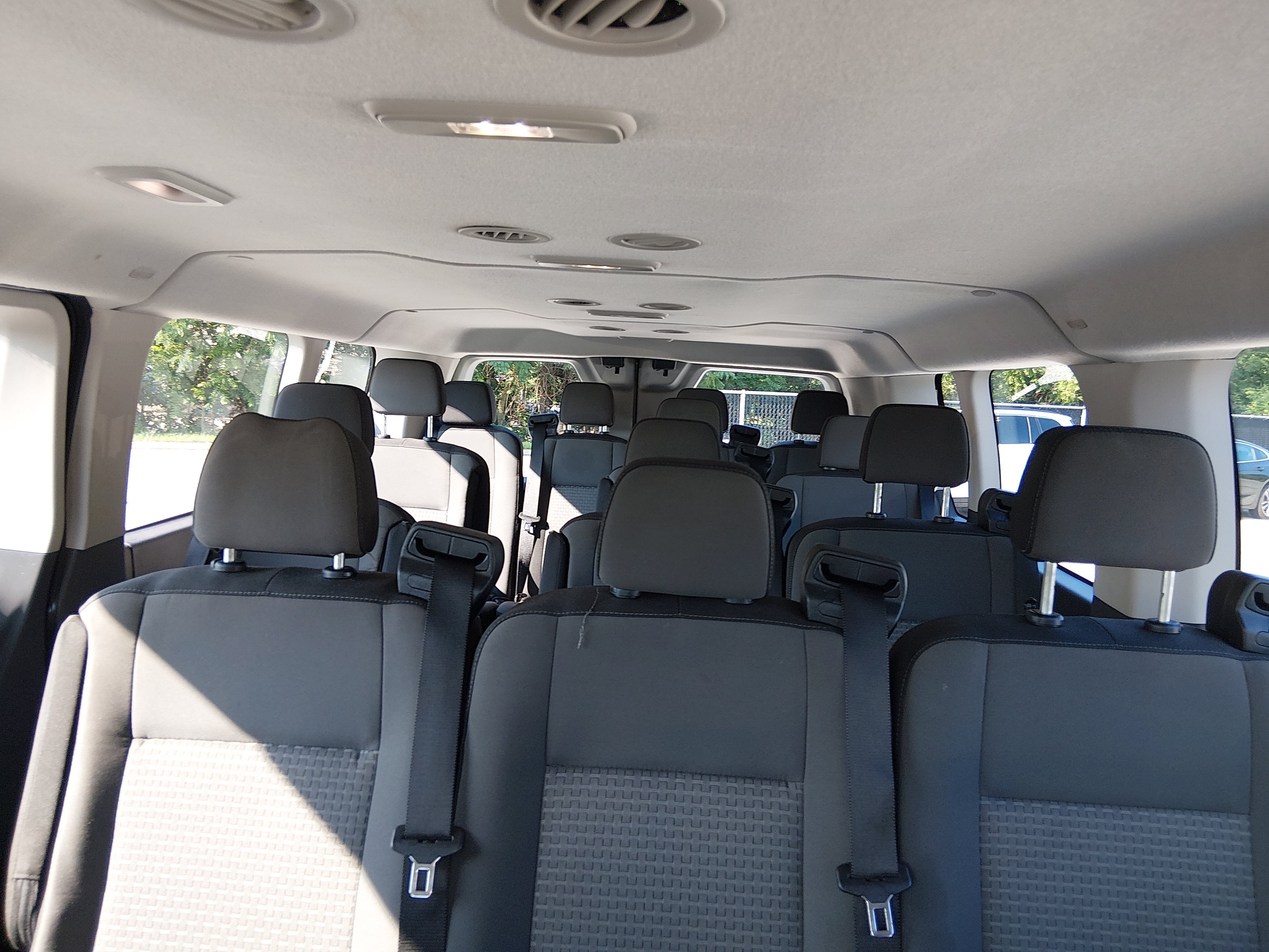2024 Ford Transit Passenger Van XLT - Photo 18