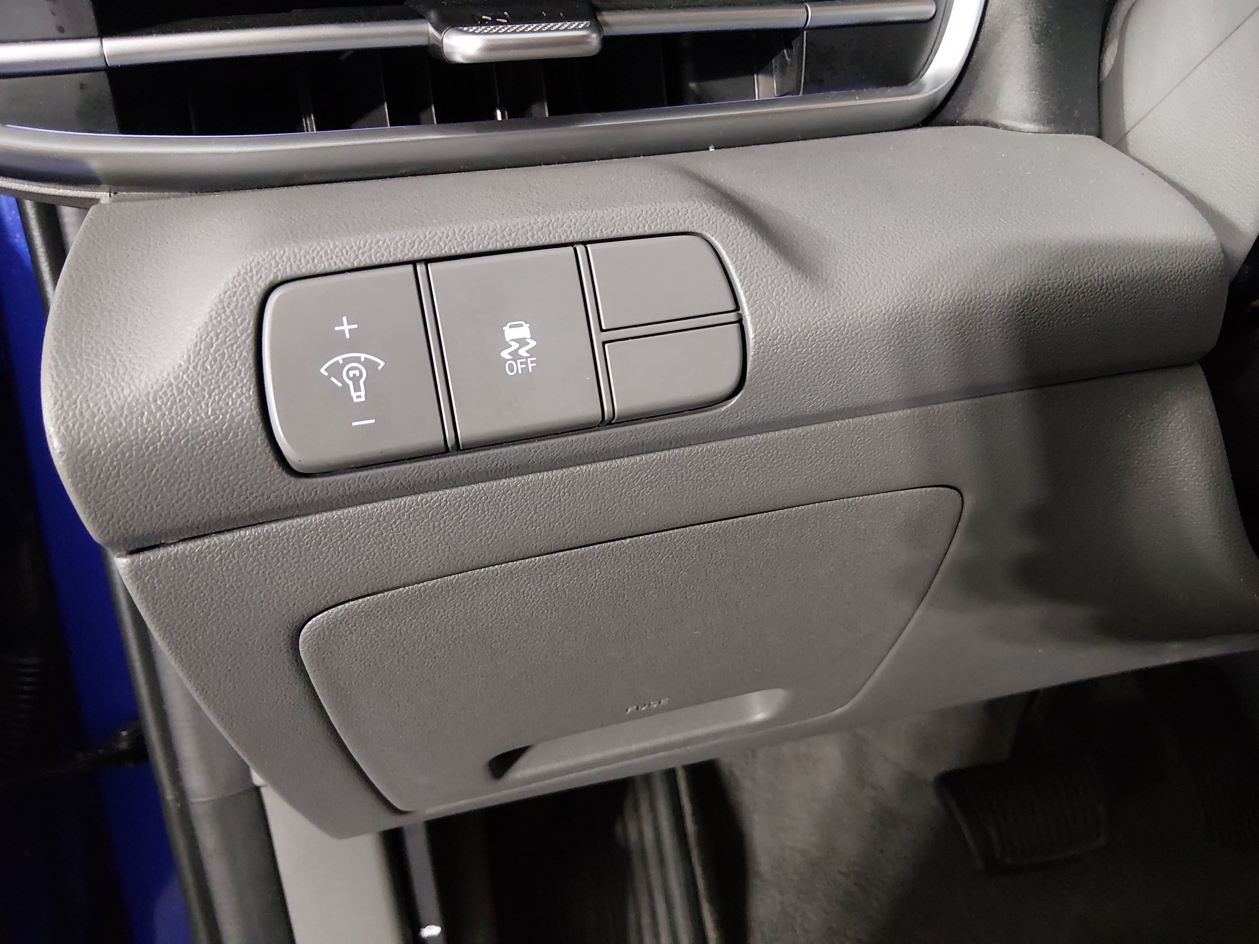 2025 Hyundai Elantra SEL - Photo 13