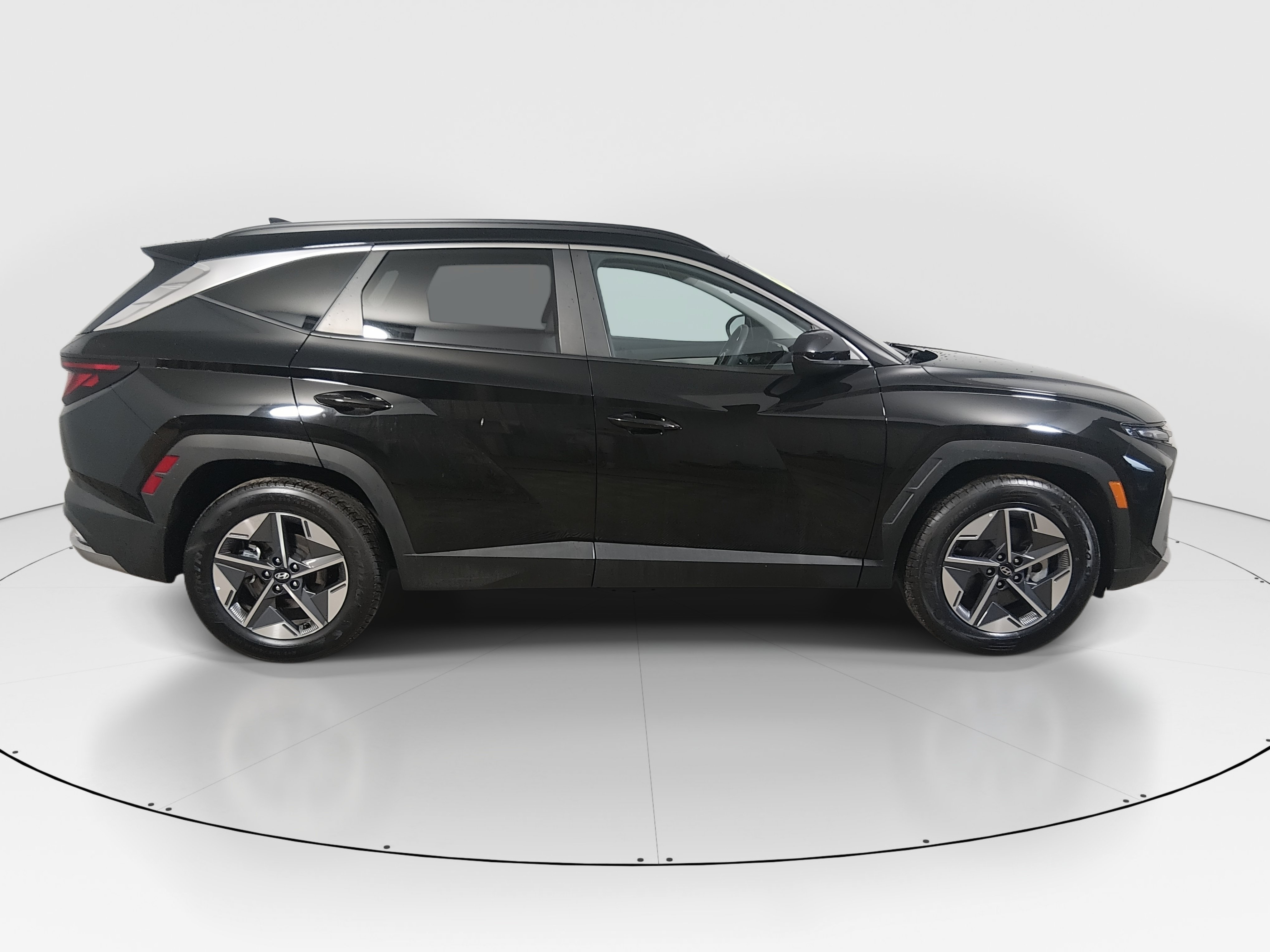 2025 Hyundai Tucson SEL - Photo 8