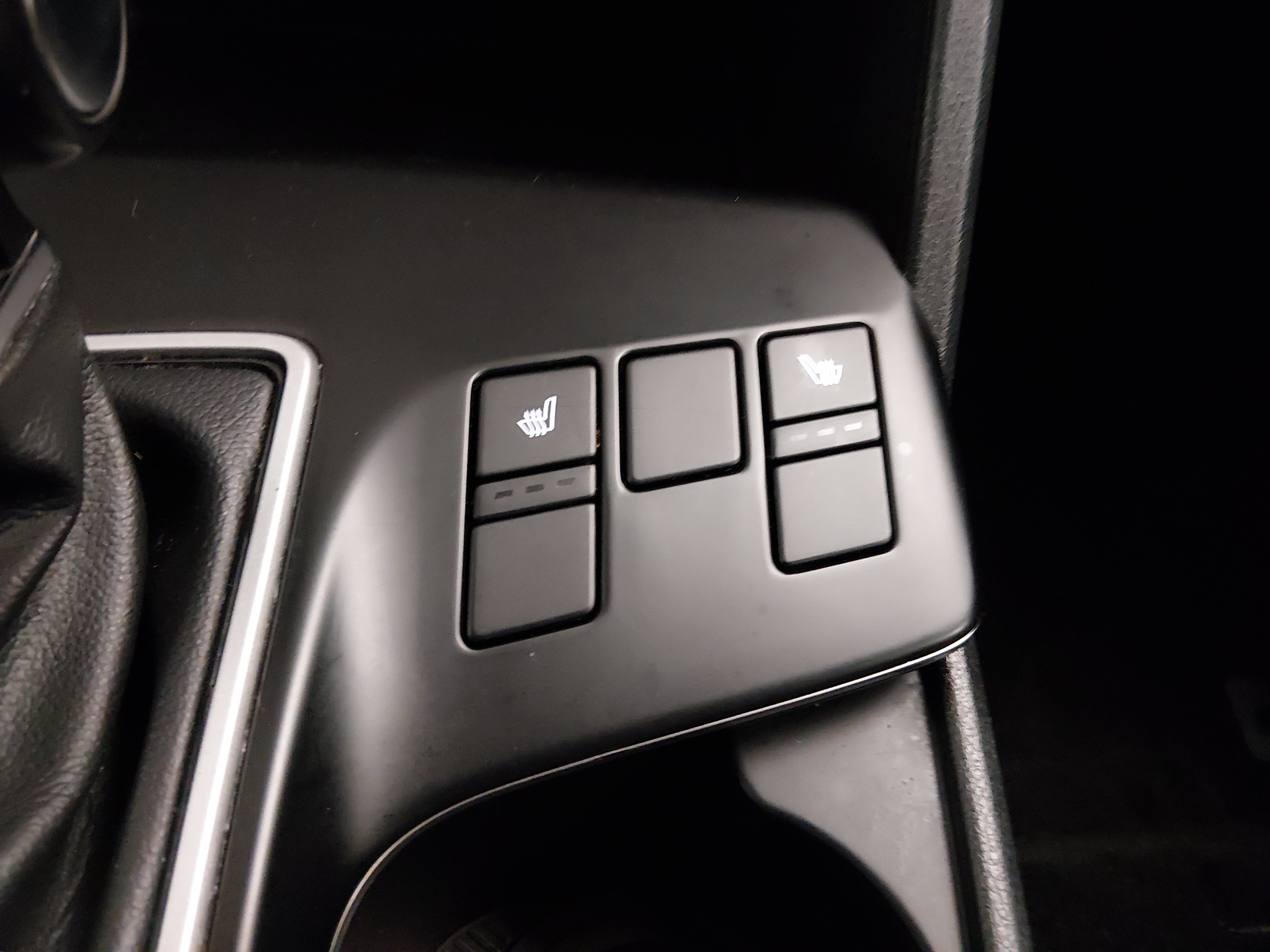2024 Kia Sportage LX - Photo 18