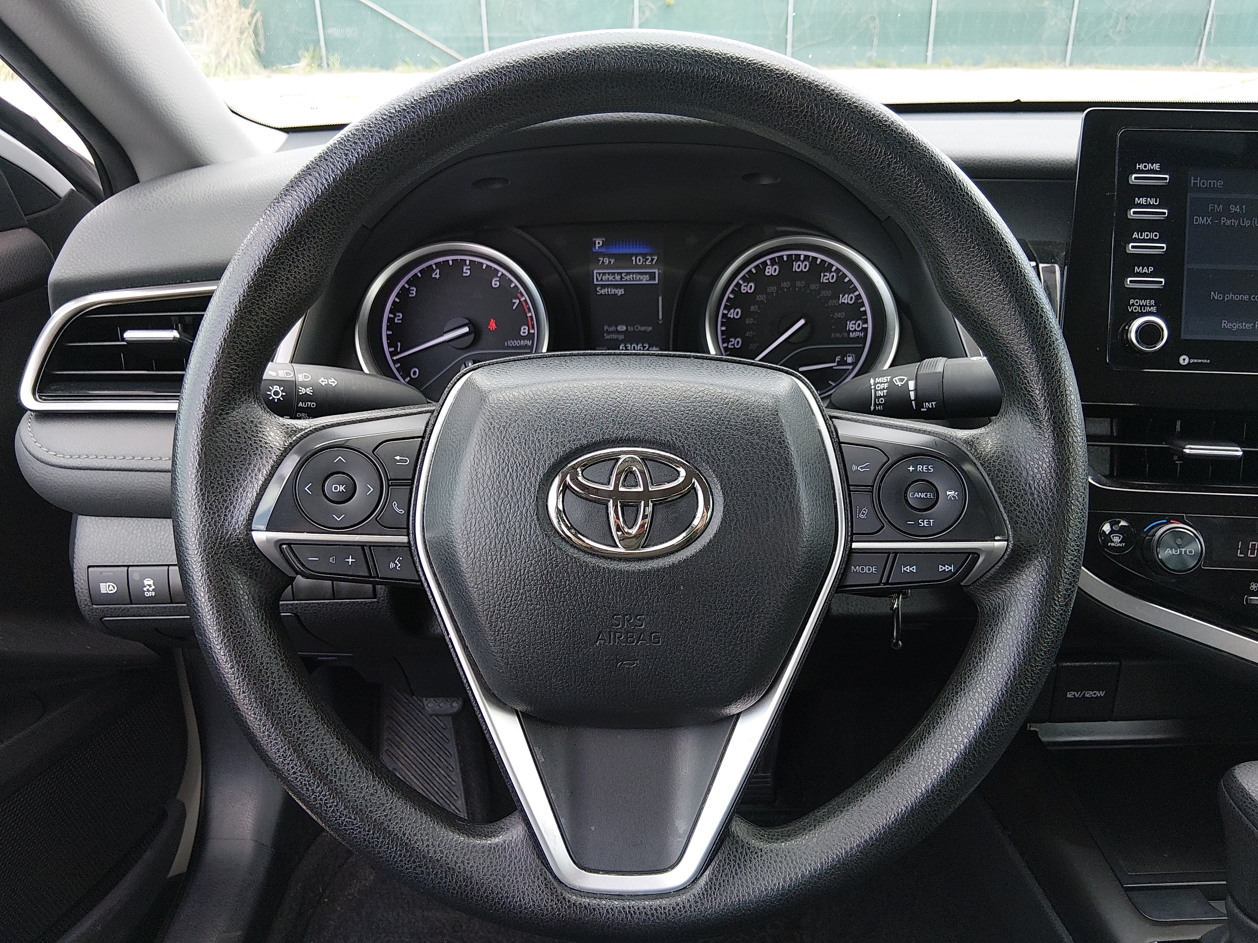 2024 Toyota Camry LE - Photo 12