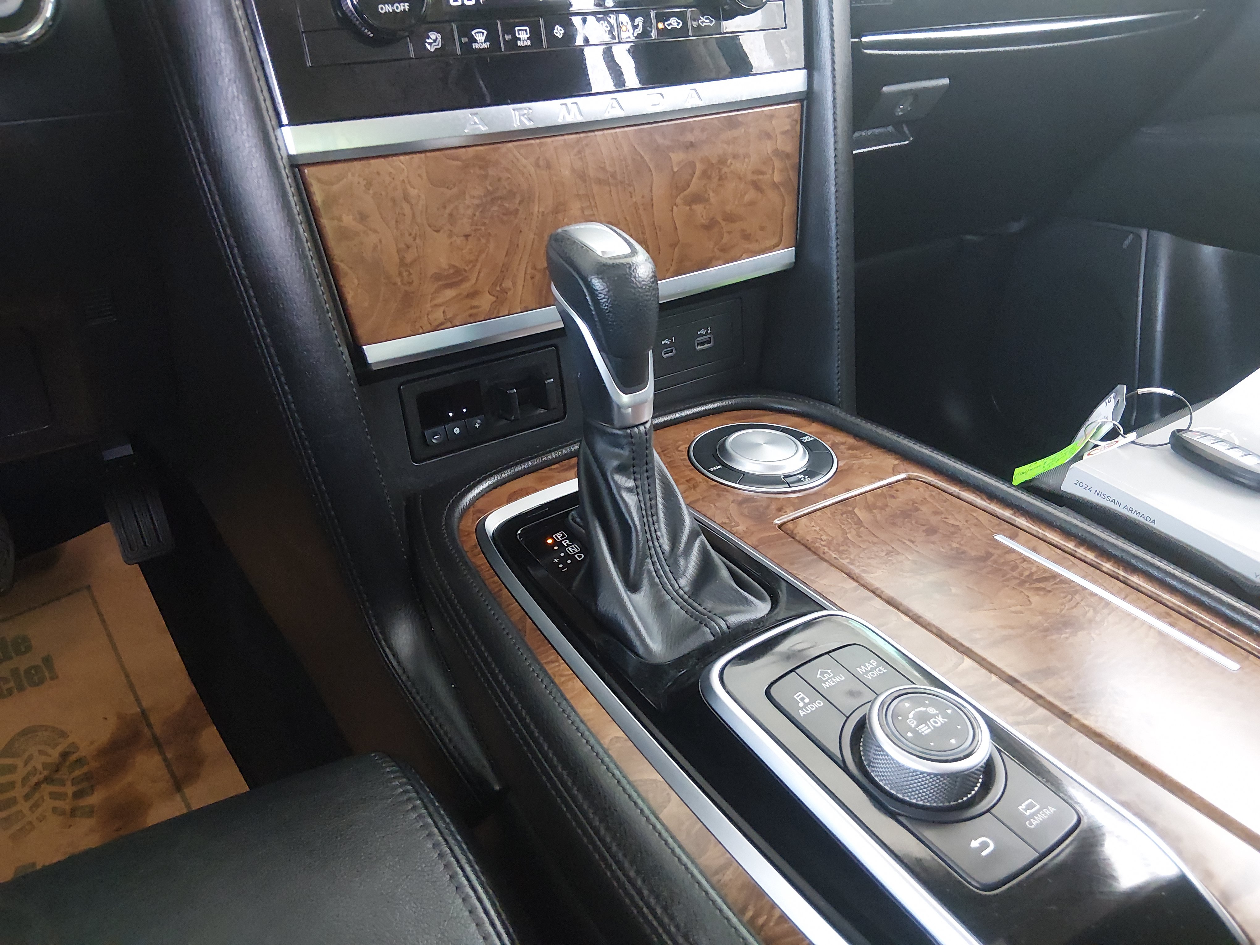 2024 Nissan Armada SL - Photo 22