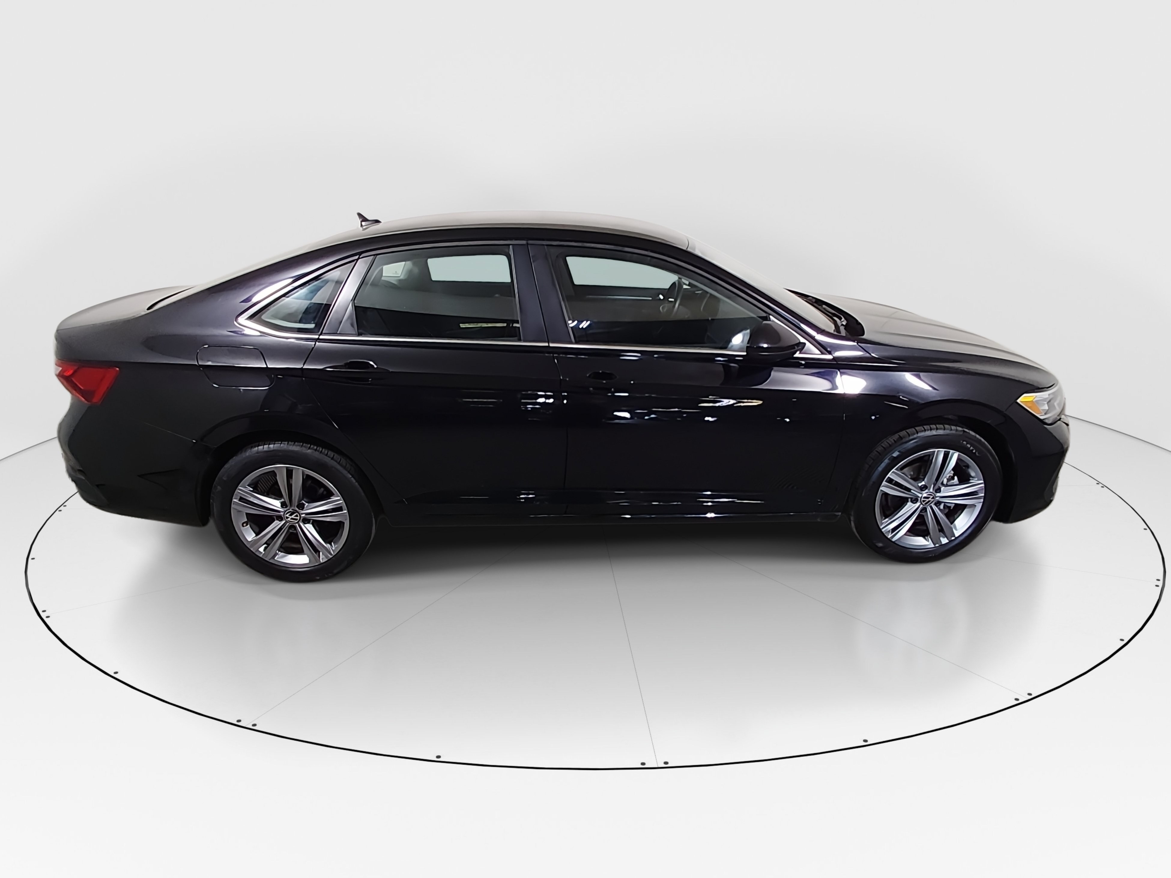 2024 Volkswagen Jetta SE - Photo 8