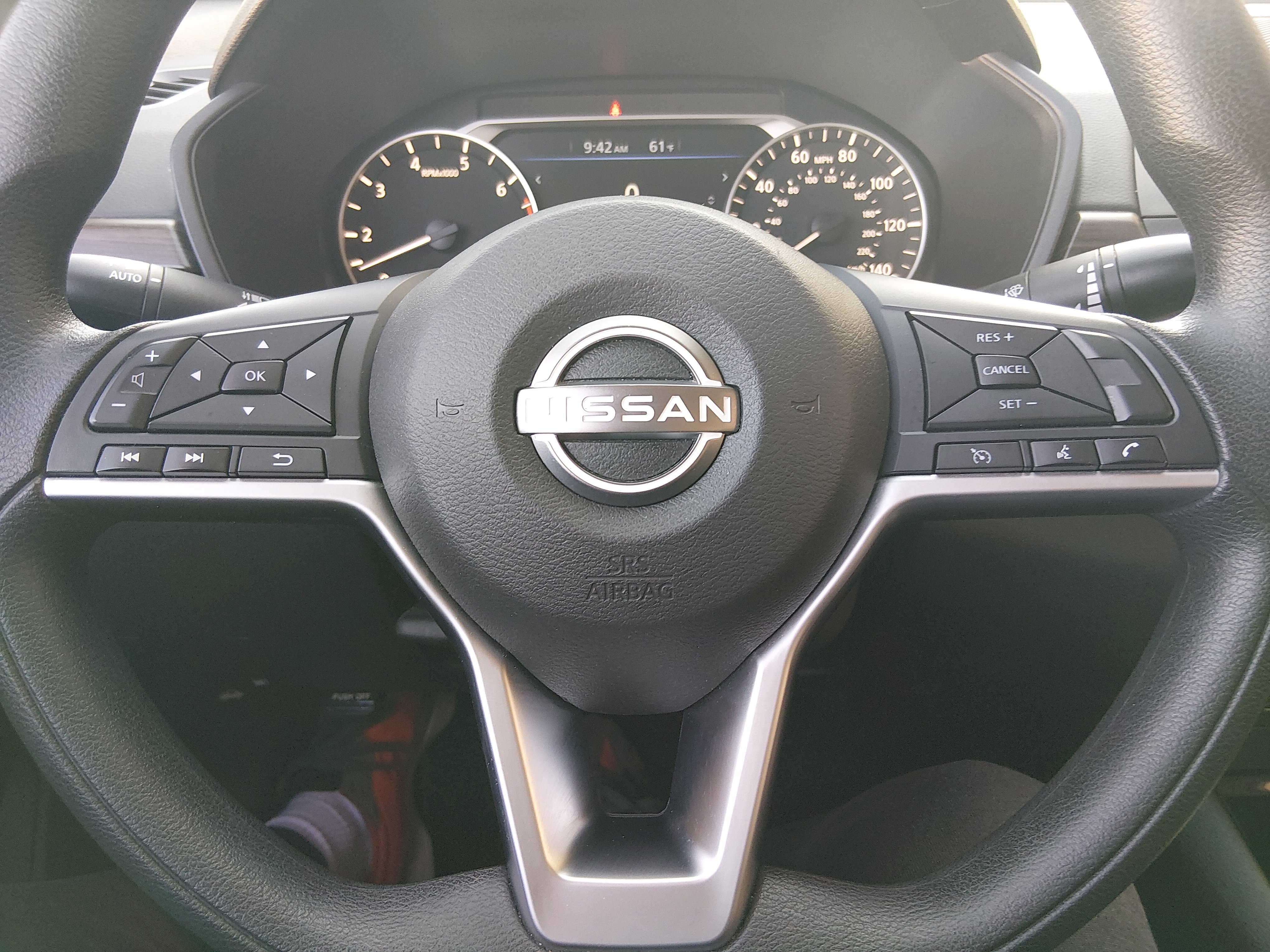 2024 Nissan Altima SV - Photo 12