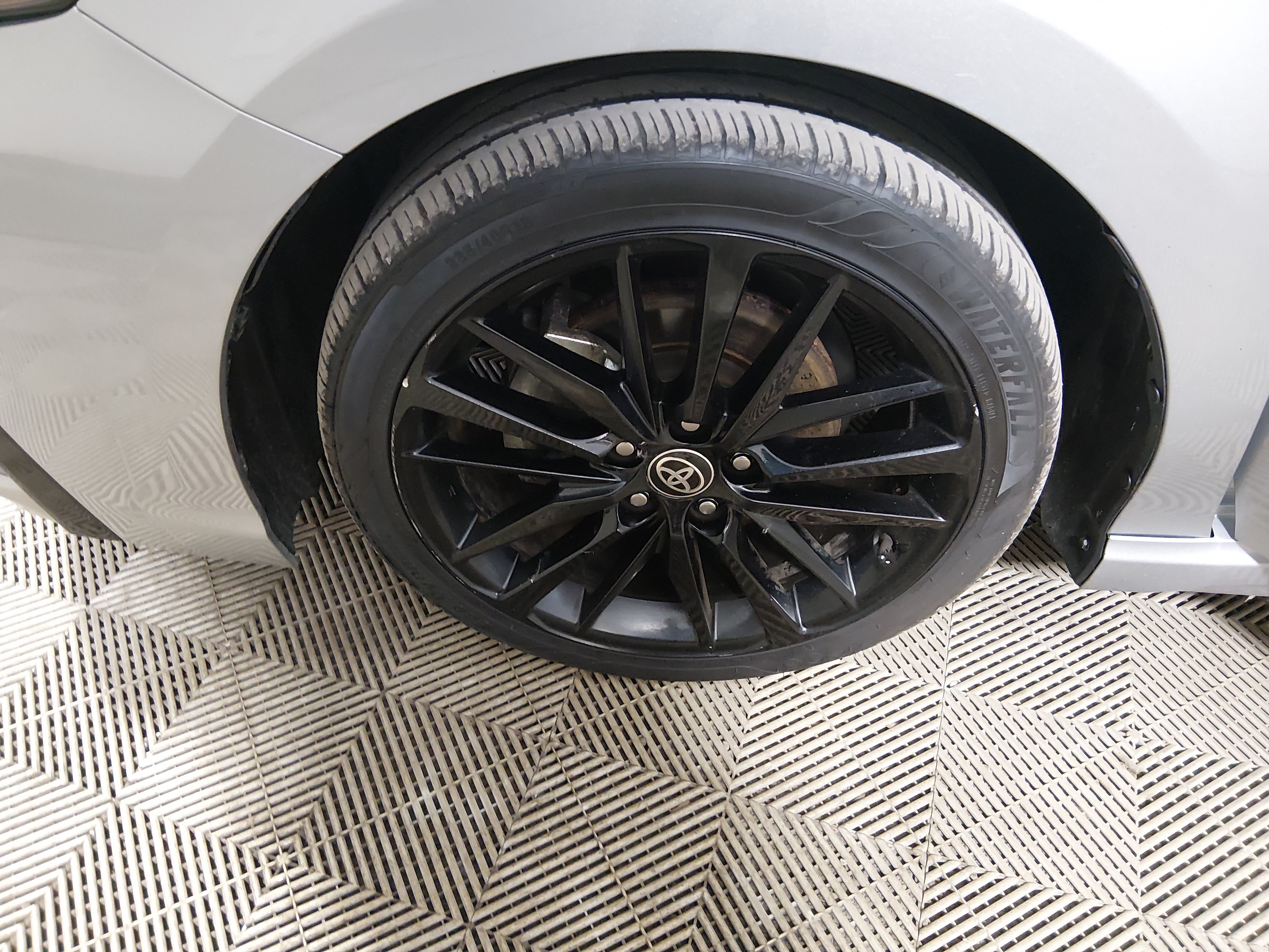 2024 Toyota Camry XSE - Photo 10