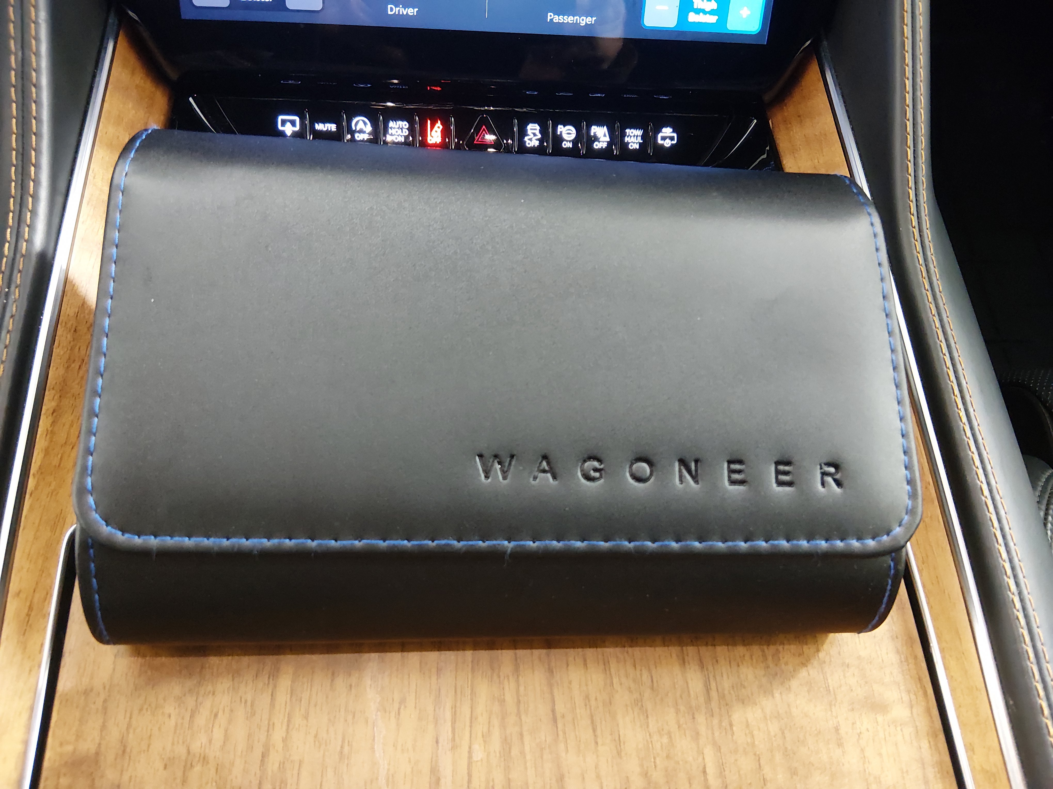 2024 Jeep Grand Wagoneer L Series III - Photo 20
