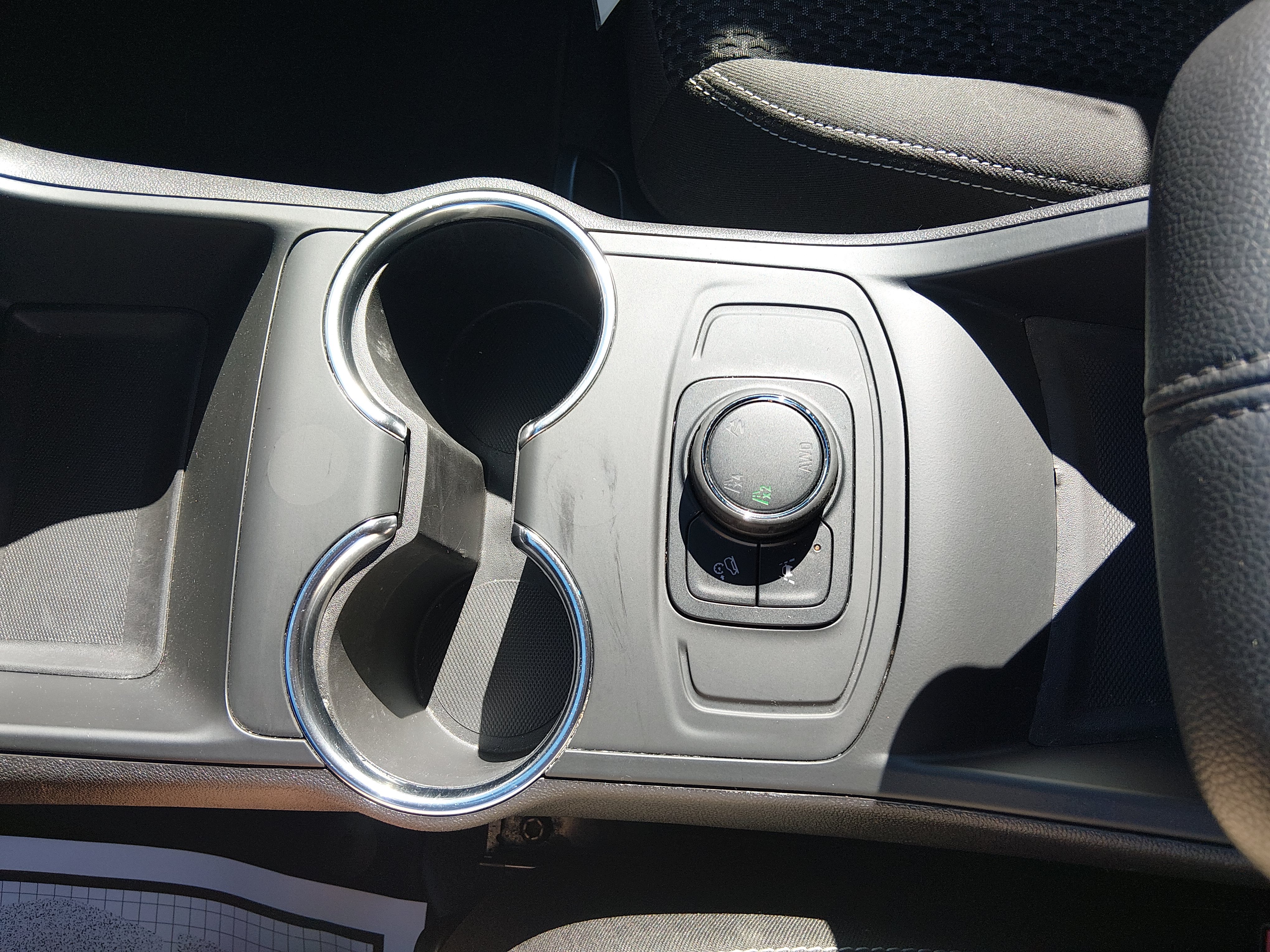 2024 GMC Terrain SLE - Photo 16