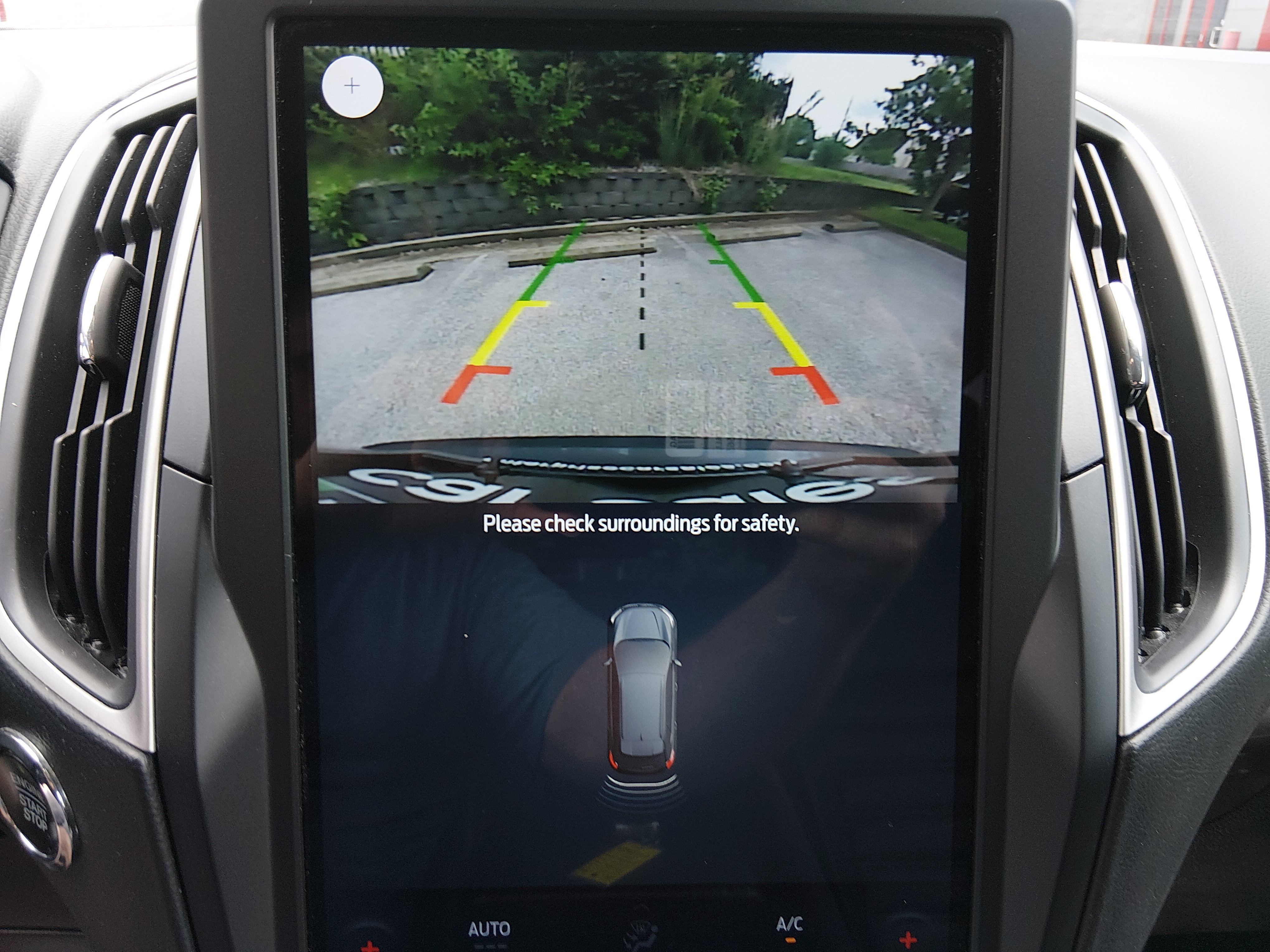 2024 Ford Edge SEL - Photo 16