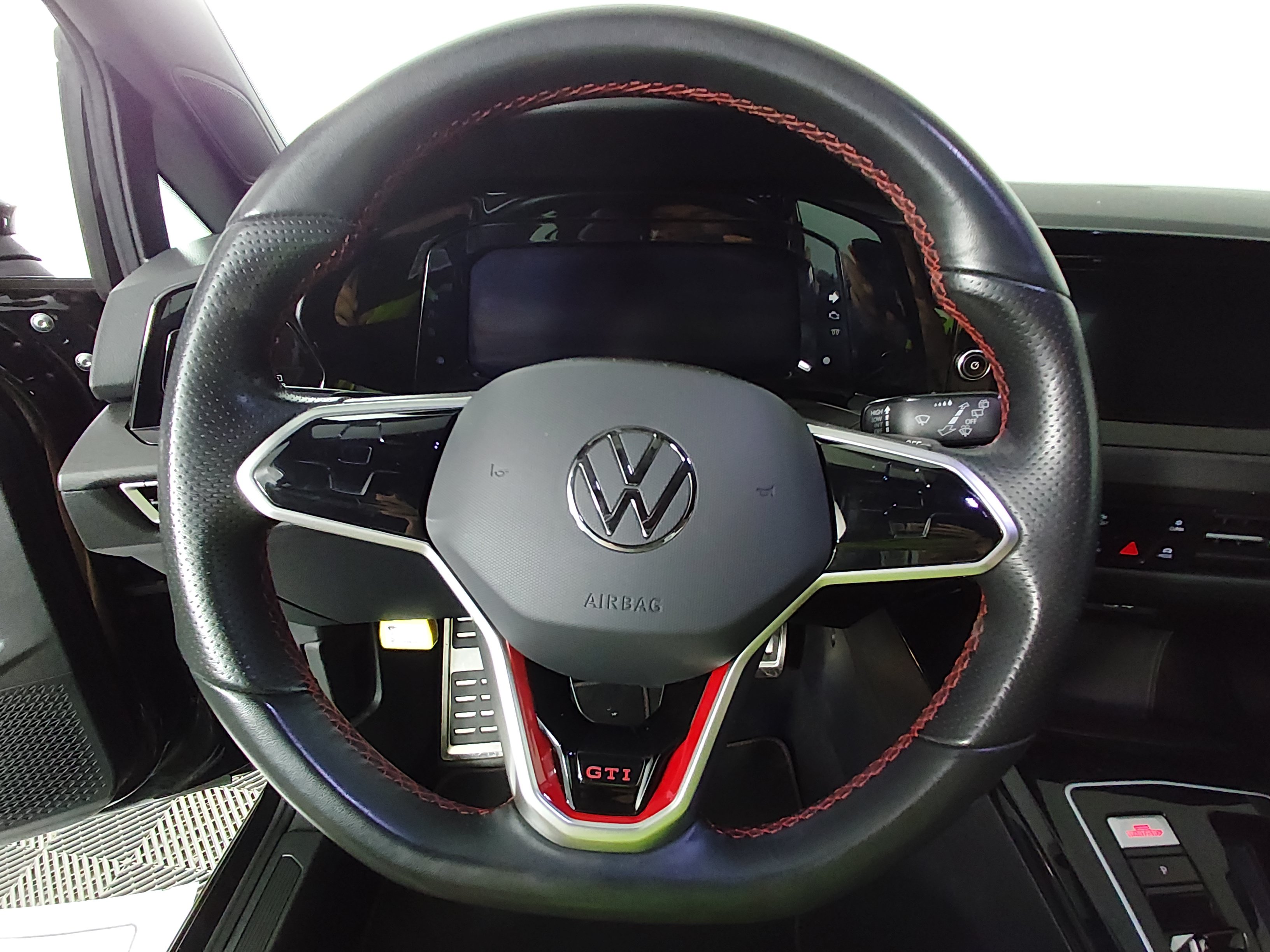 2024 Volkswagen Golf GTI S - Photo 12