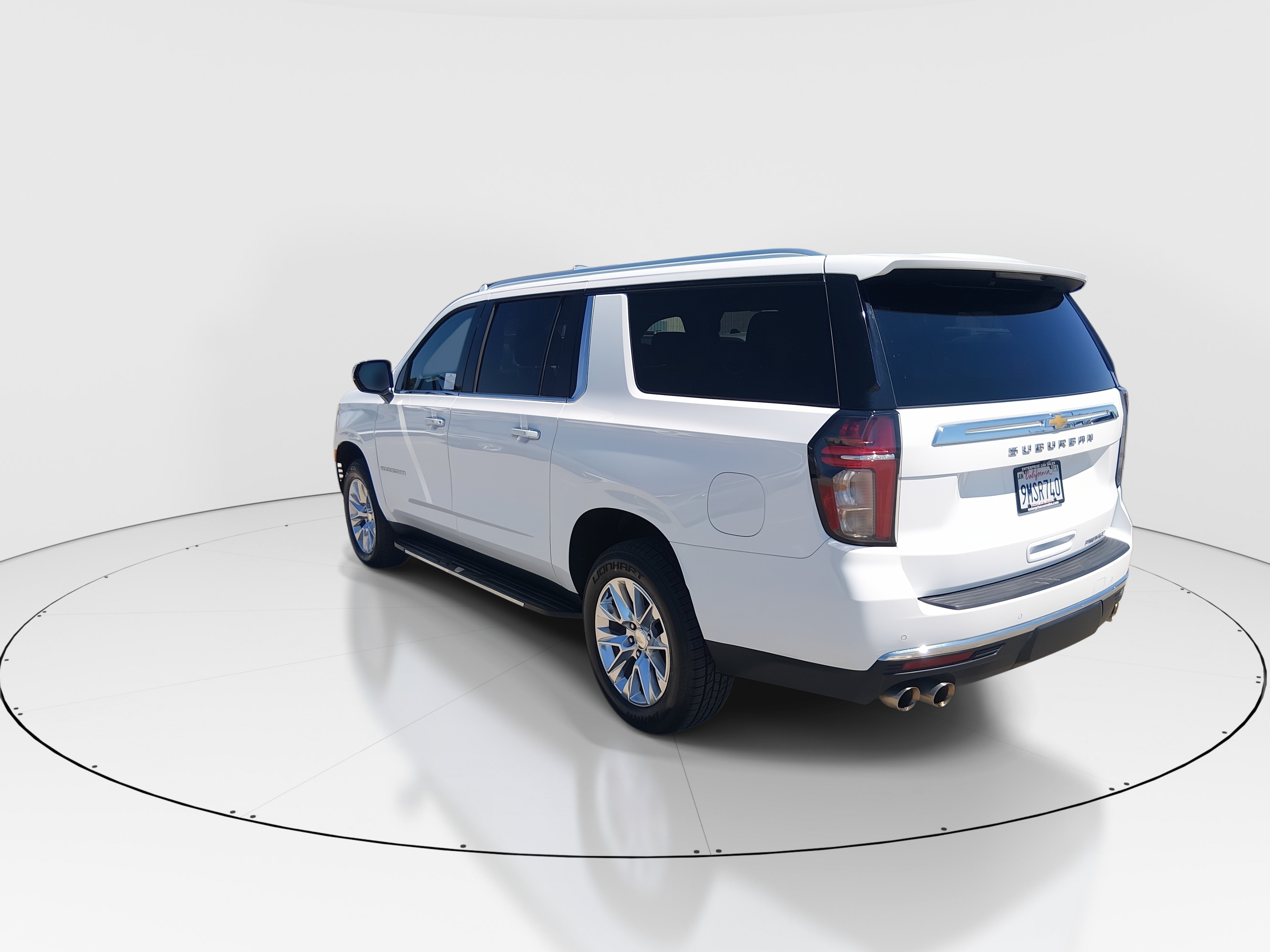 2024 Chevrolet Suburban Premier - Photo 5