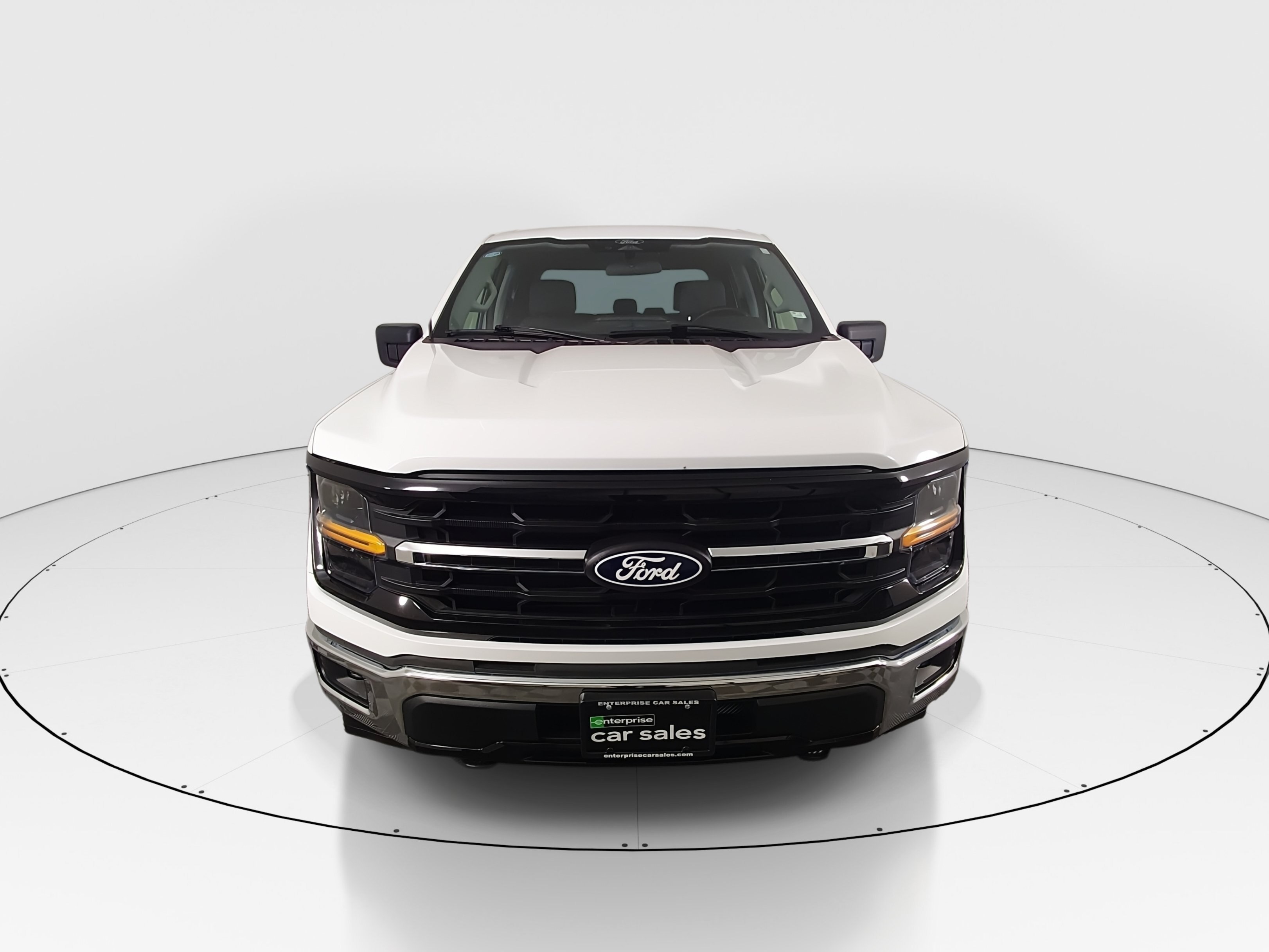 2025 Ford F-150 XLT 4WD SuperCrew 5.5' Box 2