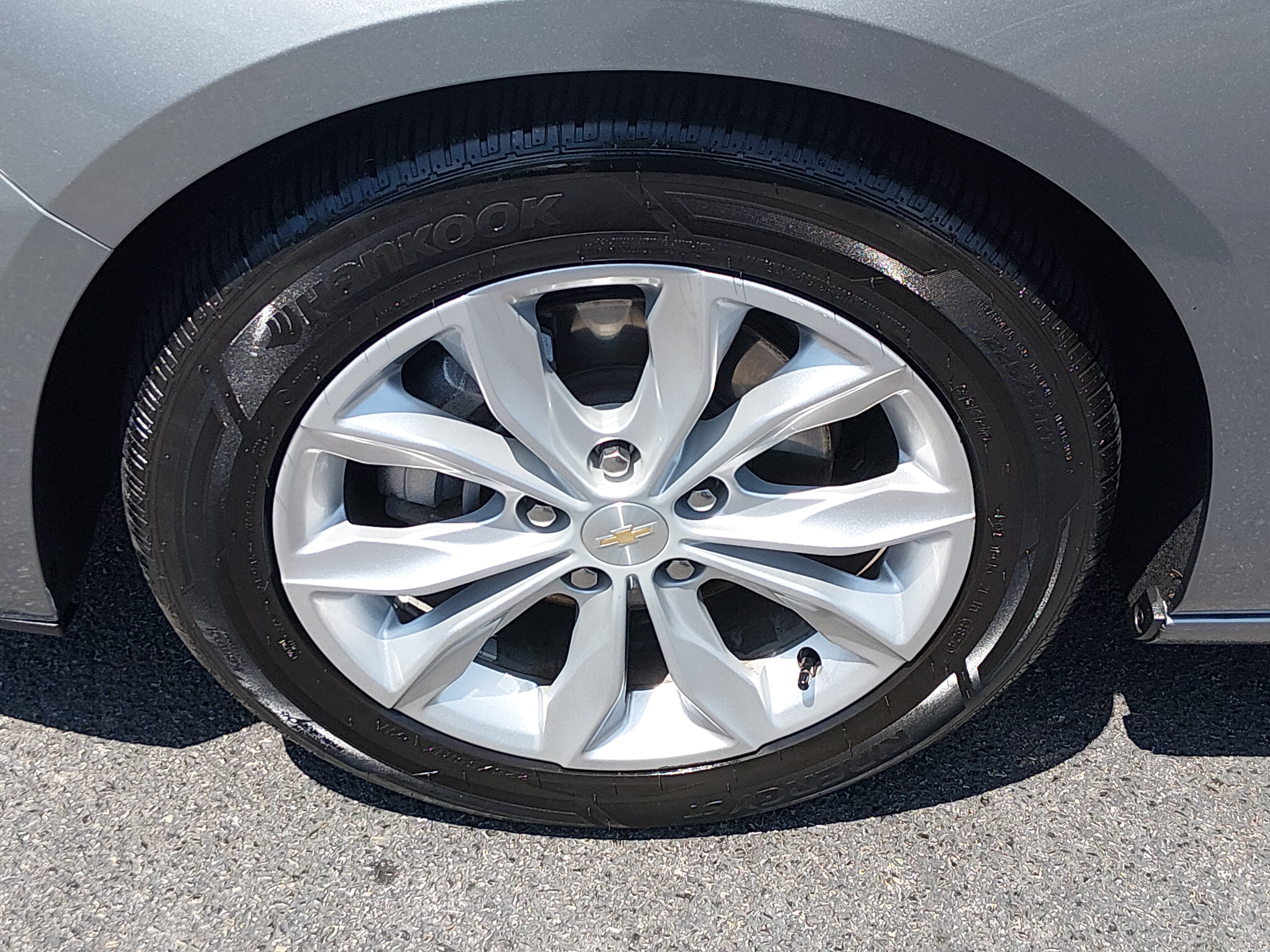 2024 Chevrolet Malibu 1LT - Photo 10