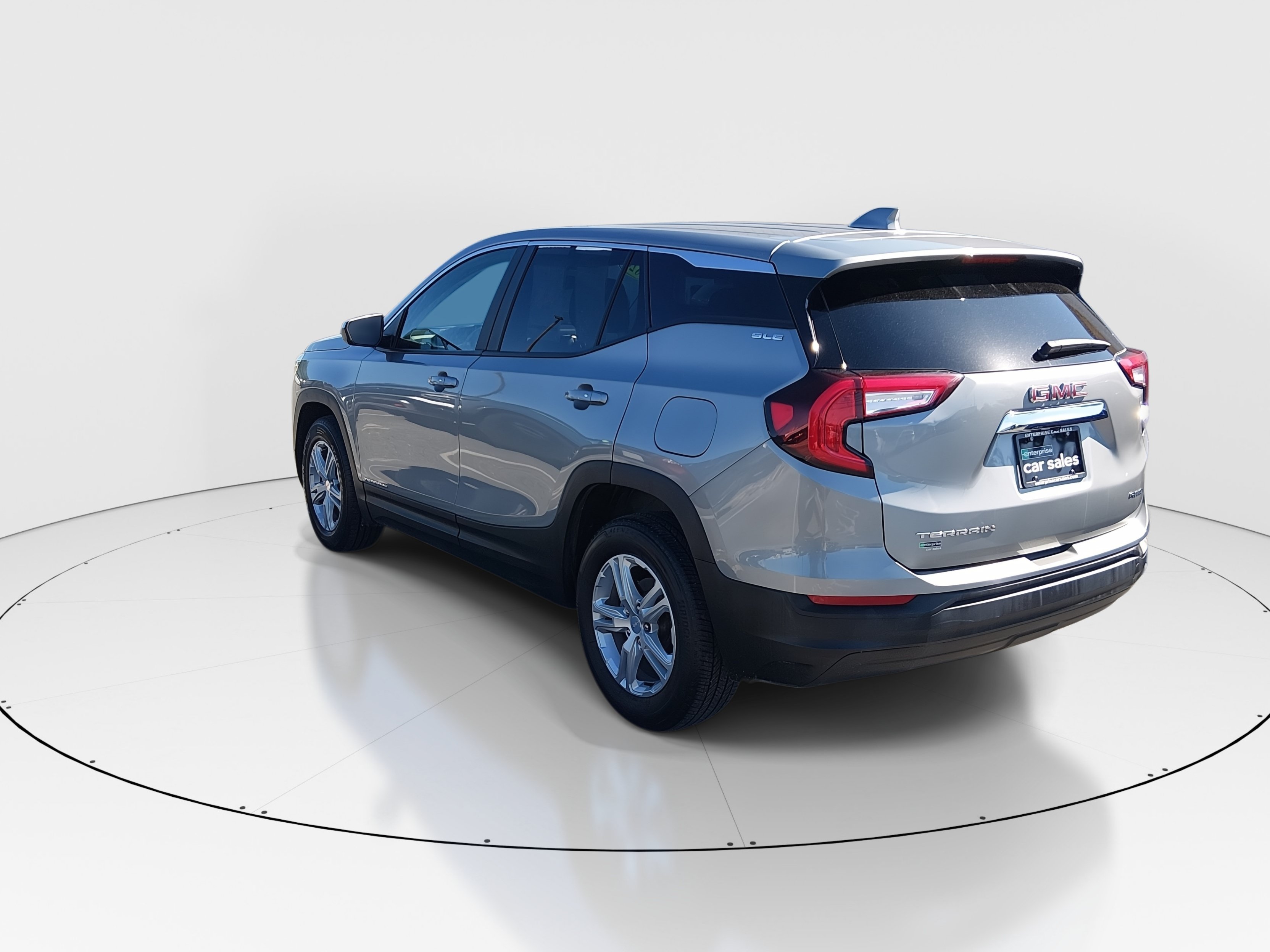 2024 GMC Terrain SLE - Photo 5