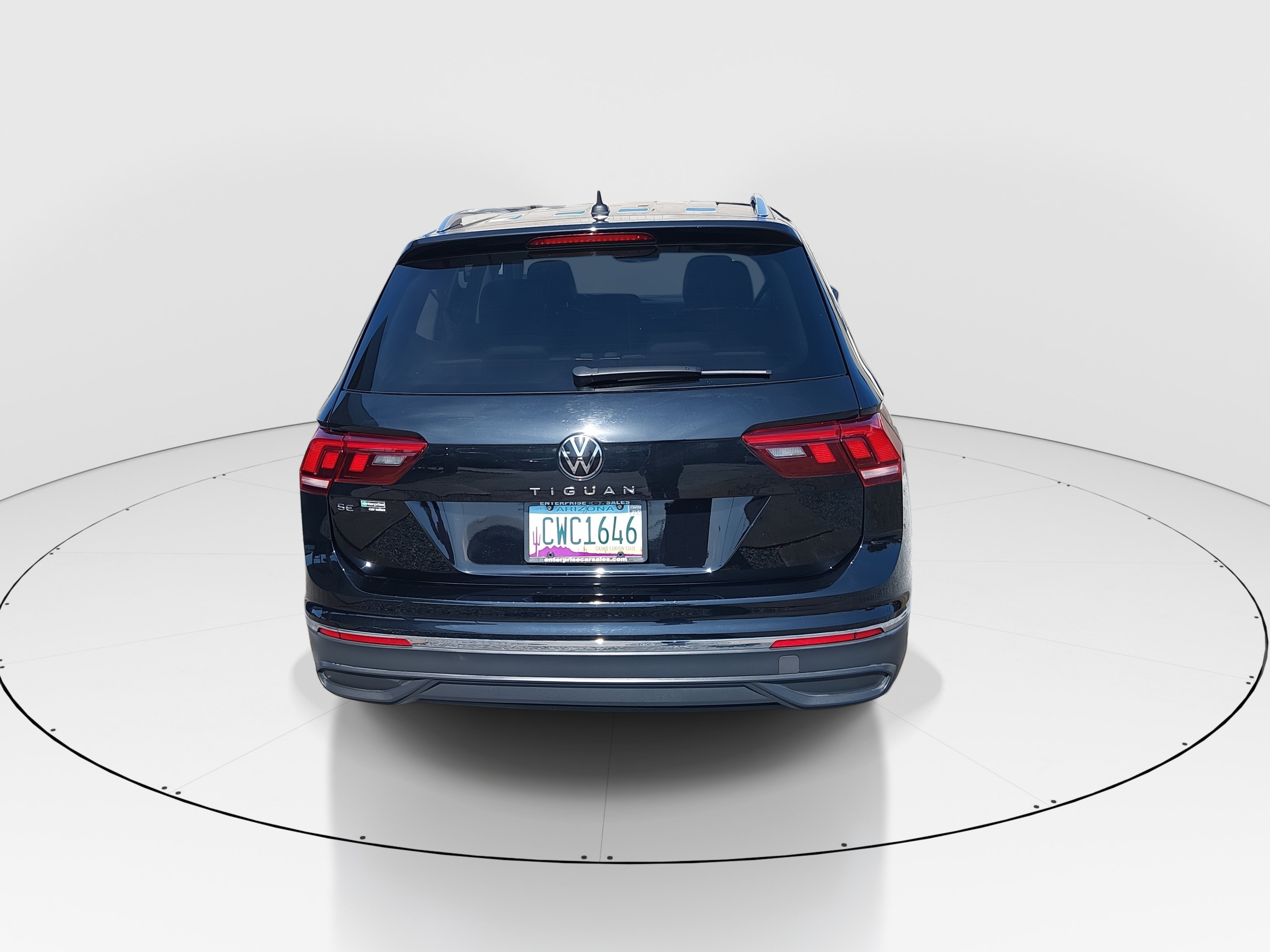 2024 Volkswagen Tiguan SE - Photo 6