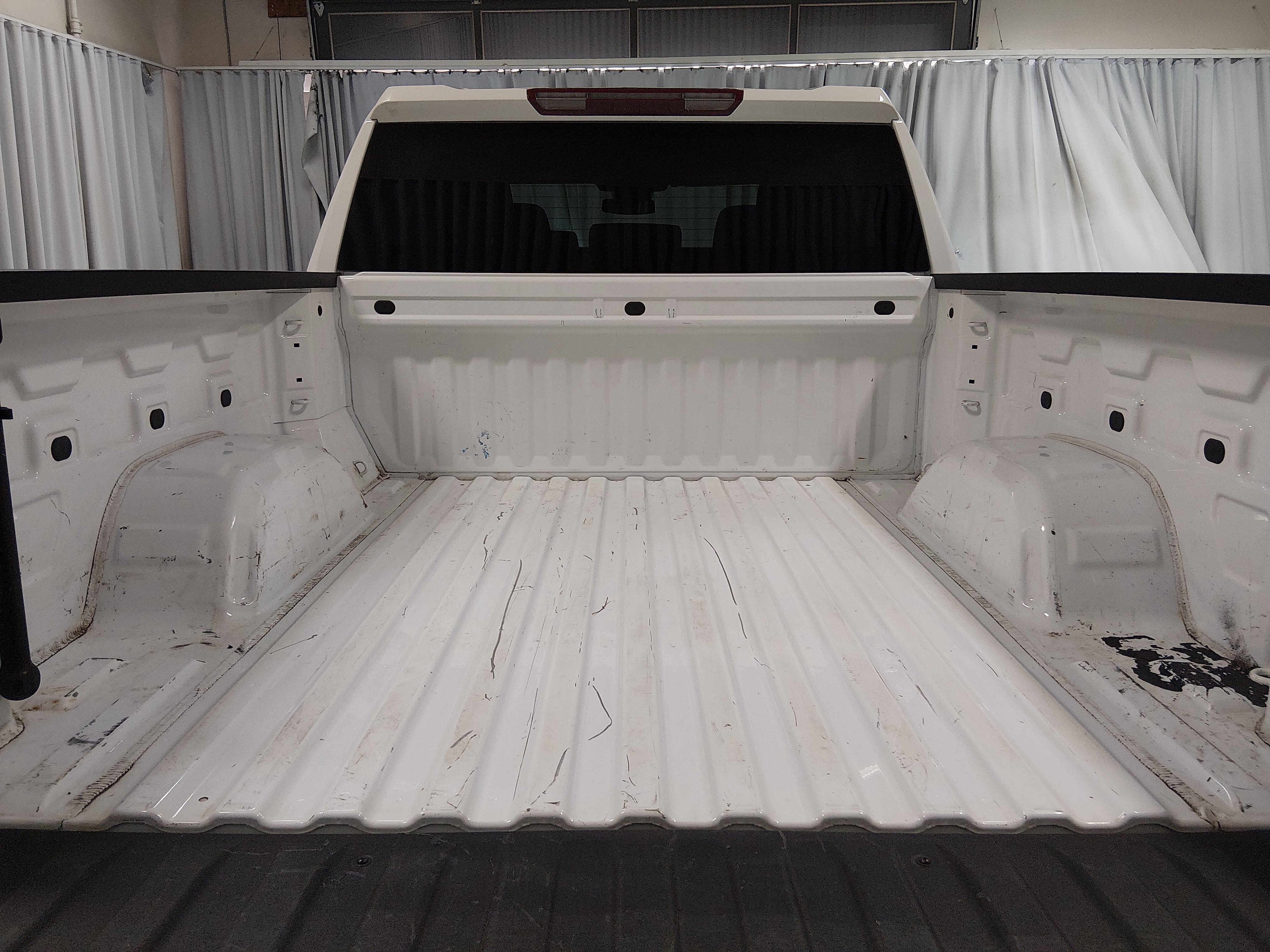 2024 GMC Sierra 1500 SLT - Photo 11