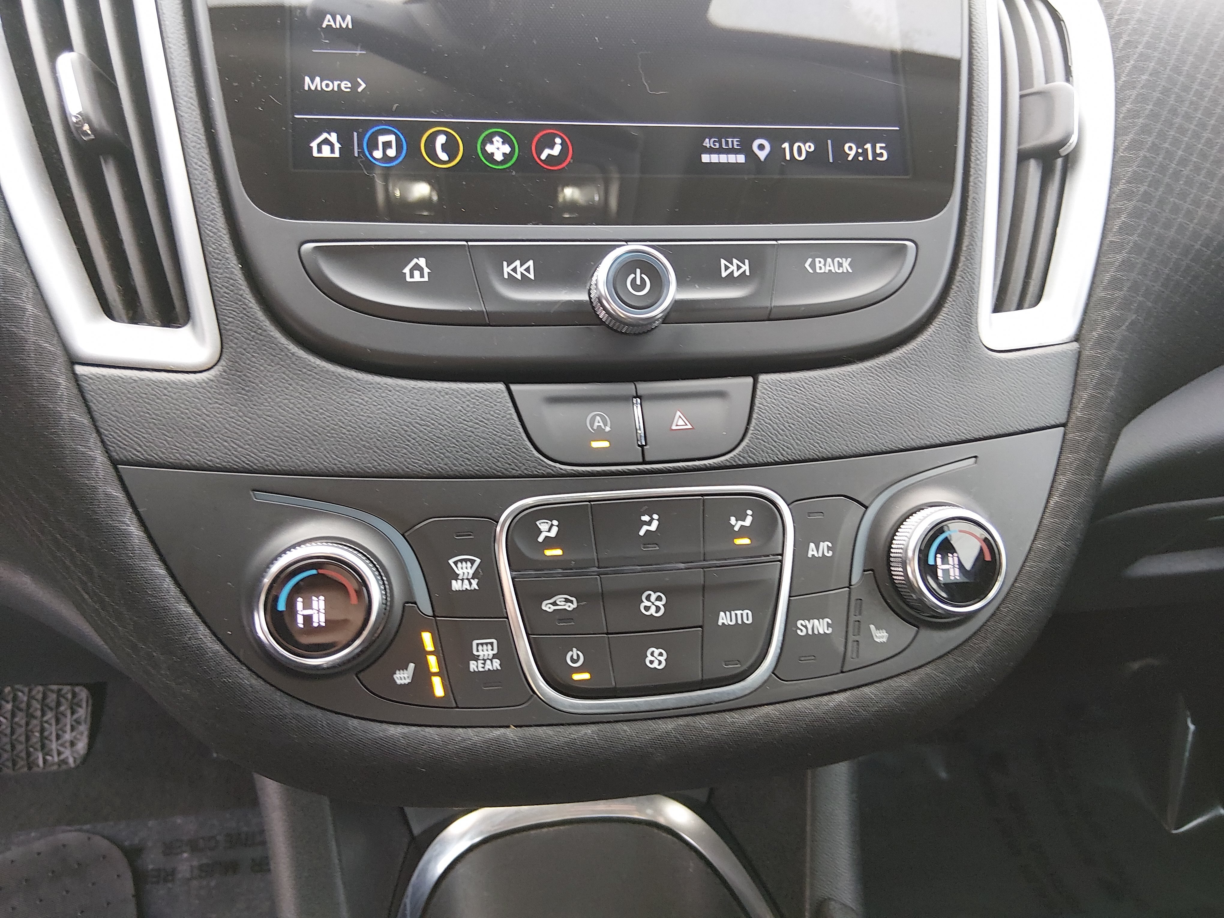 2024 Chevrolet Malibu 1LT - Photo 13
