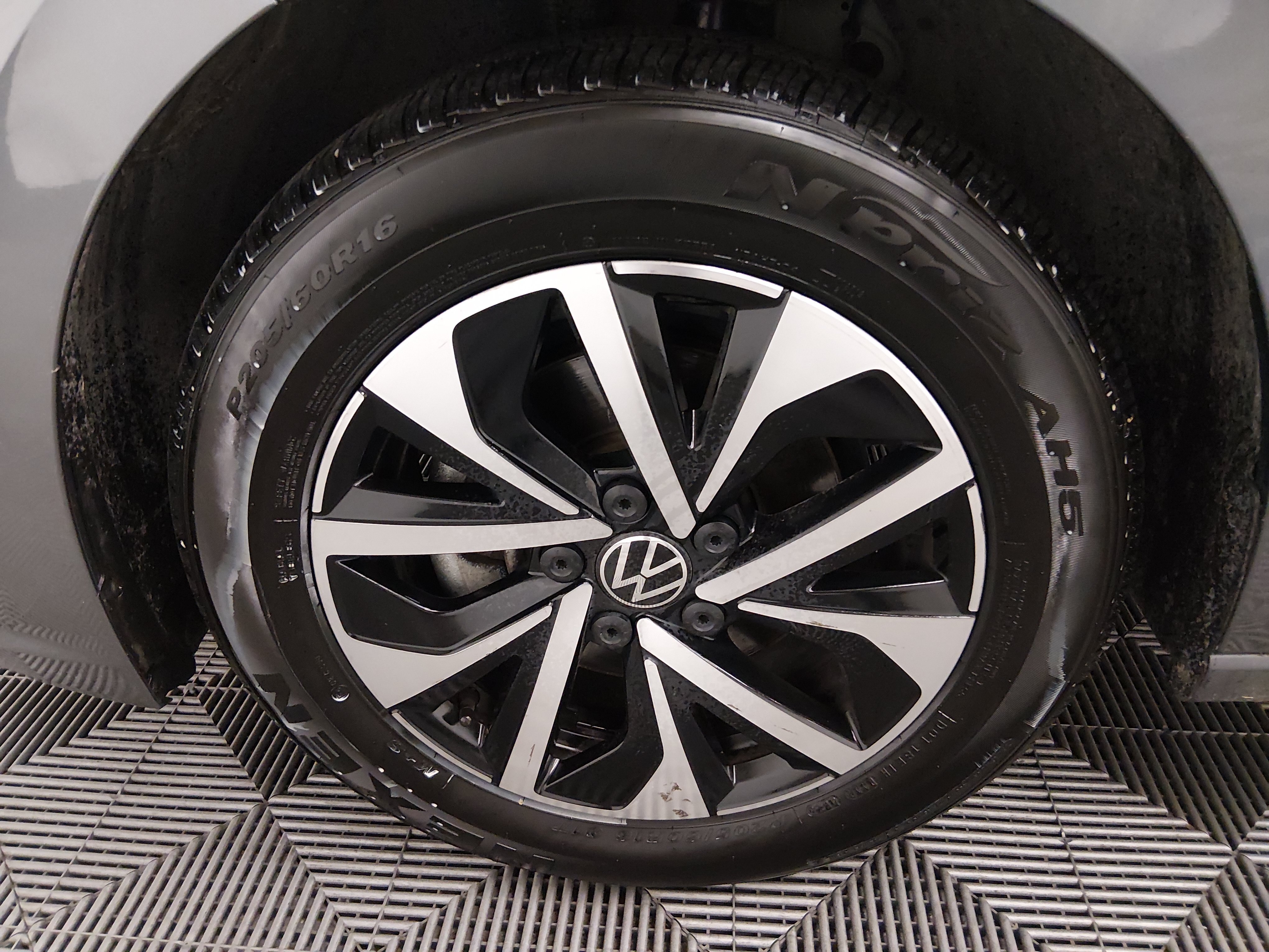 2024 Volkswagen Jetta S - Photo 10