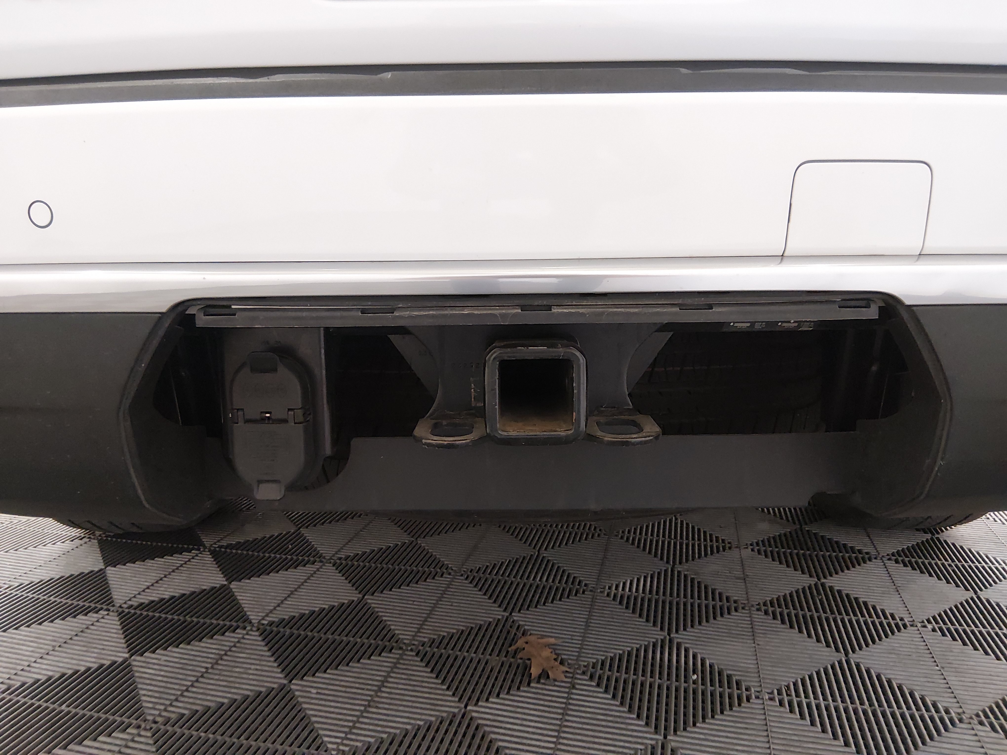 2024 GMC Yukon Denali - Photo 16