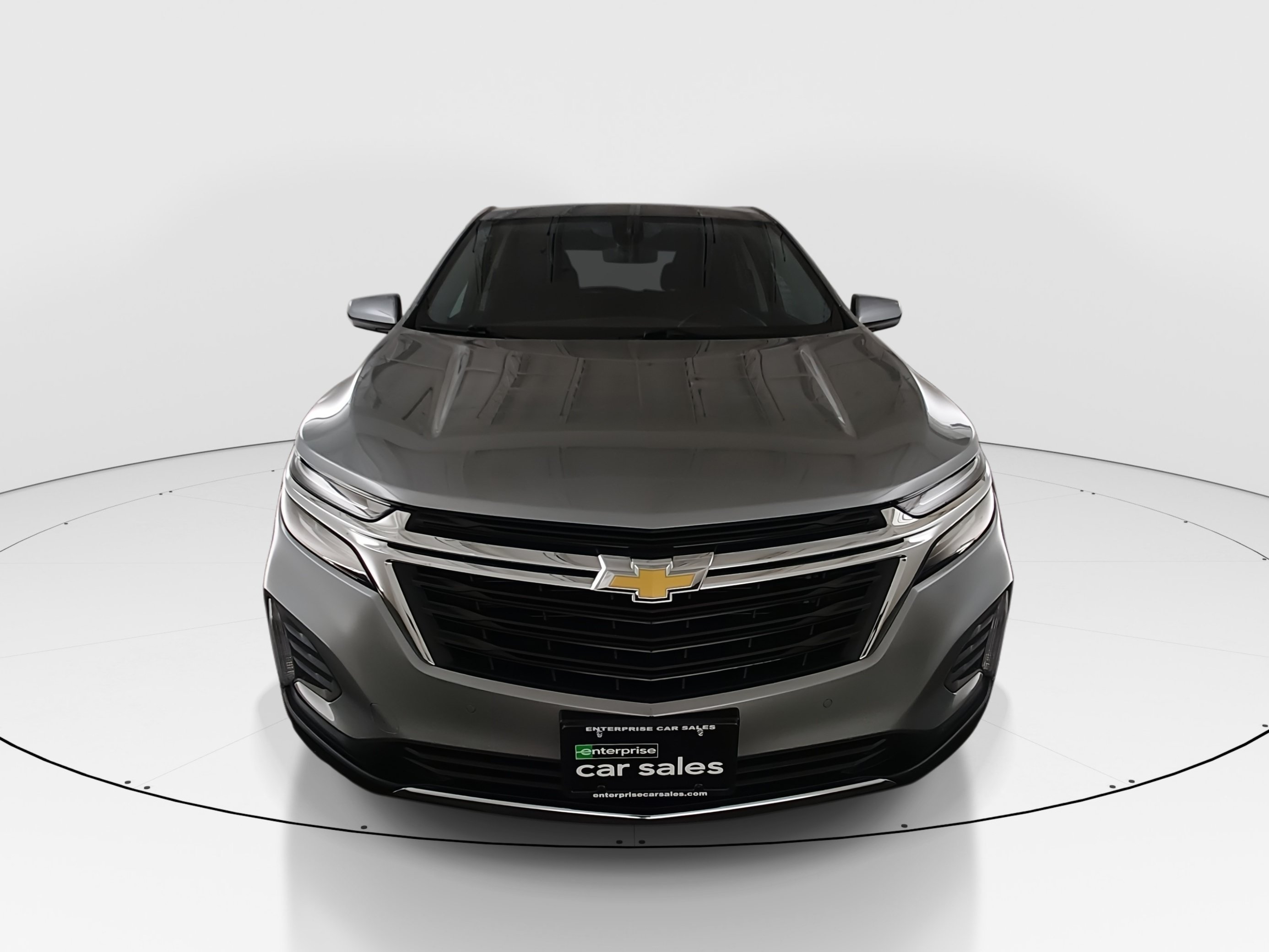 2024 Chevrolet Equinox LT - Photo 2