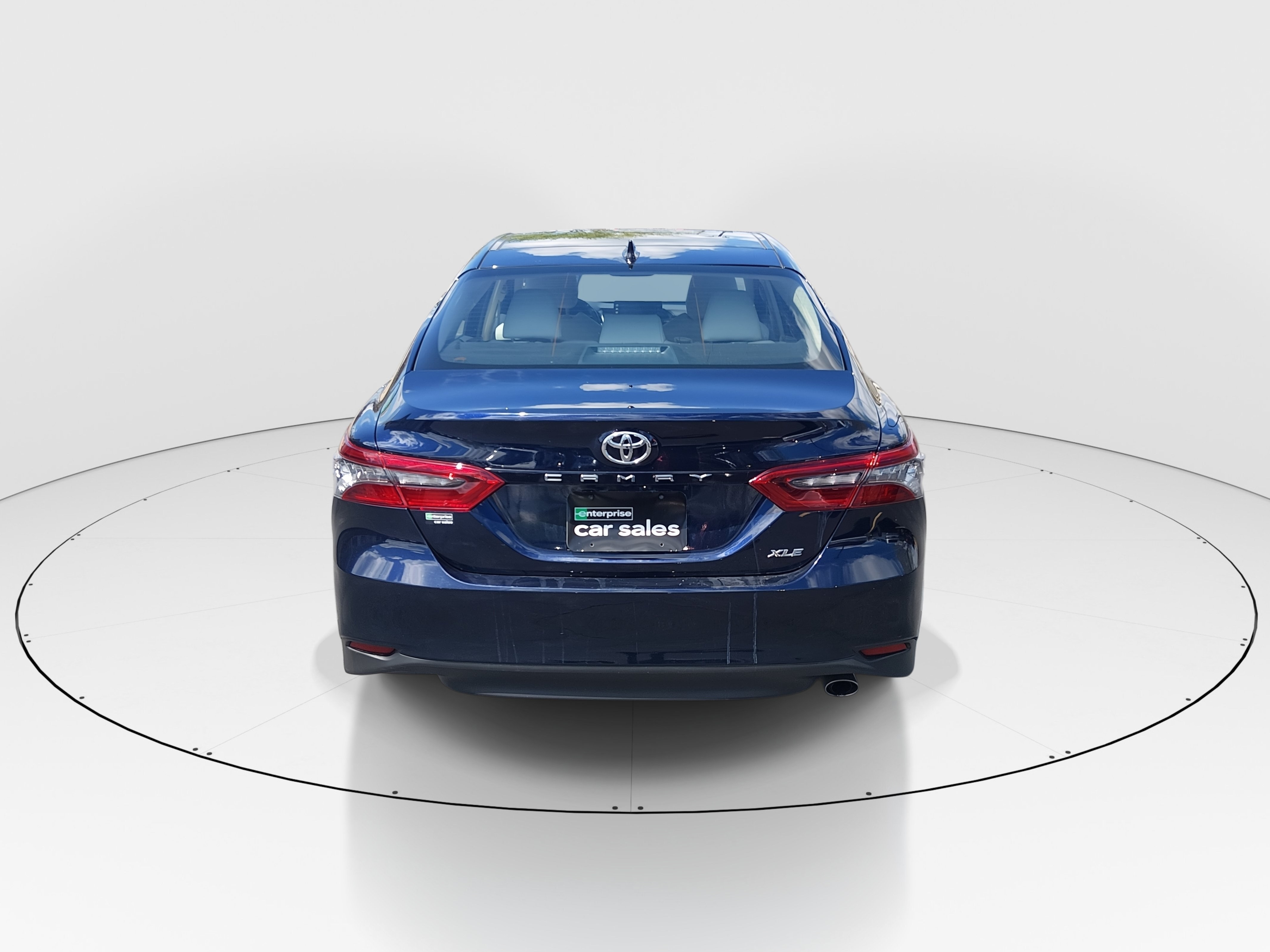 2022 Toyota Camry XLE - Photo 6