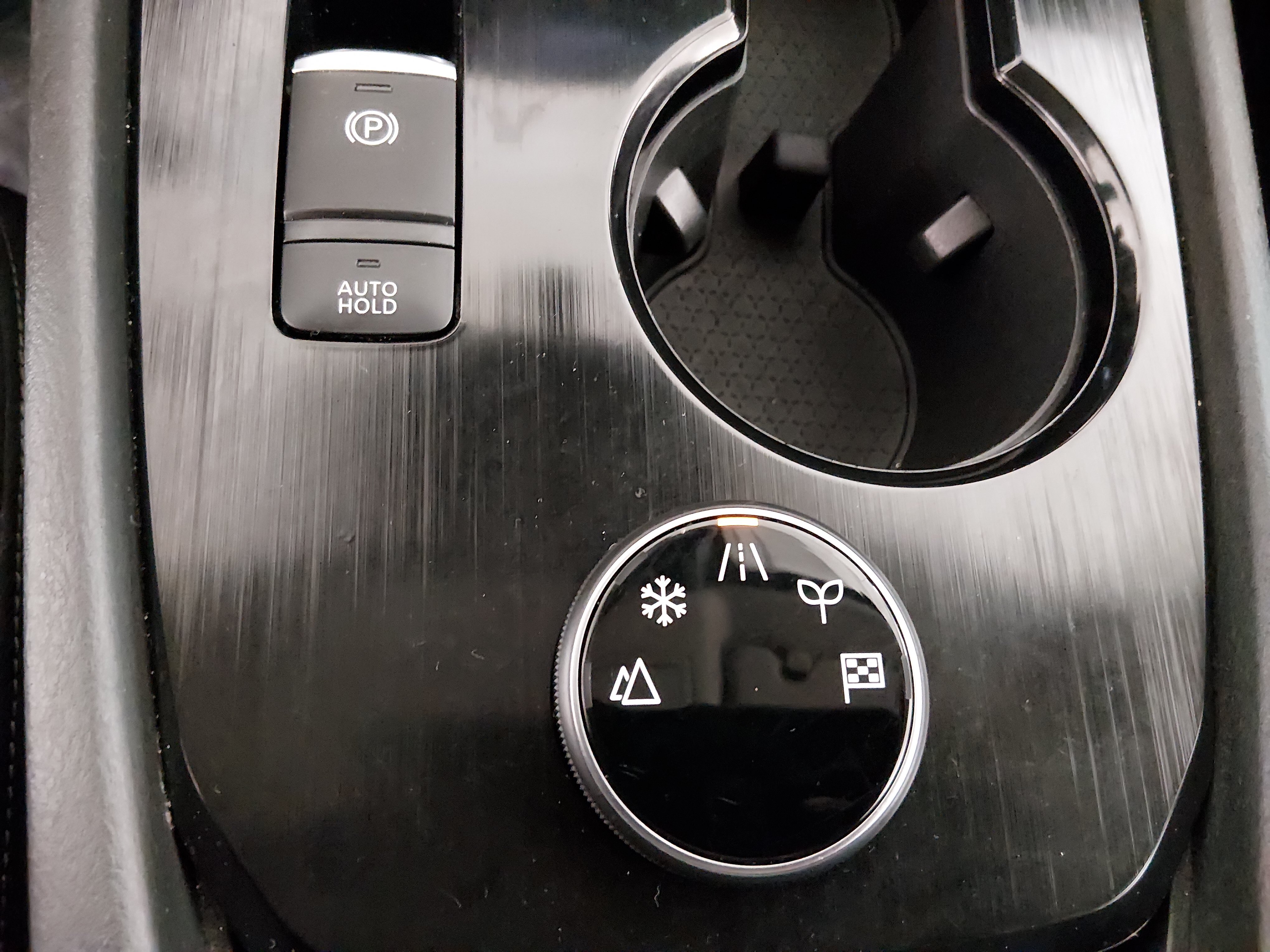 2023 Nissan Rogue SV - Photo 17