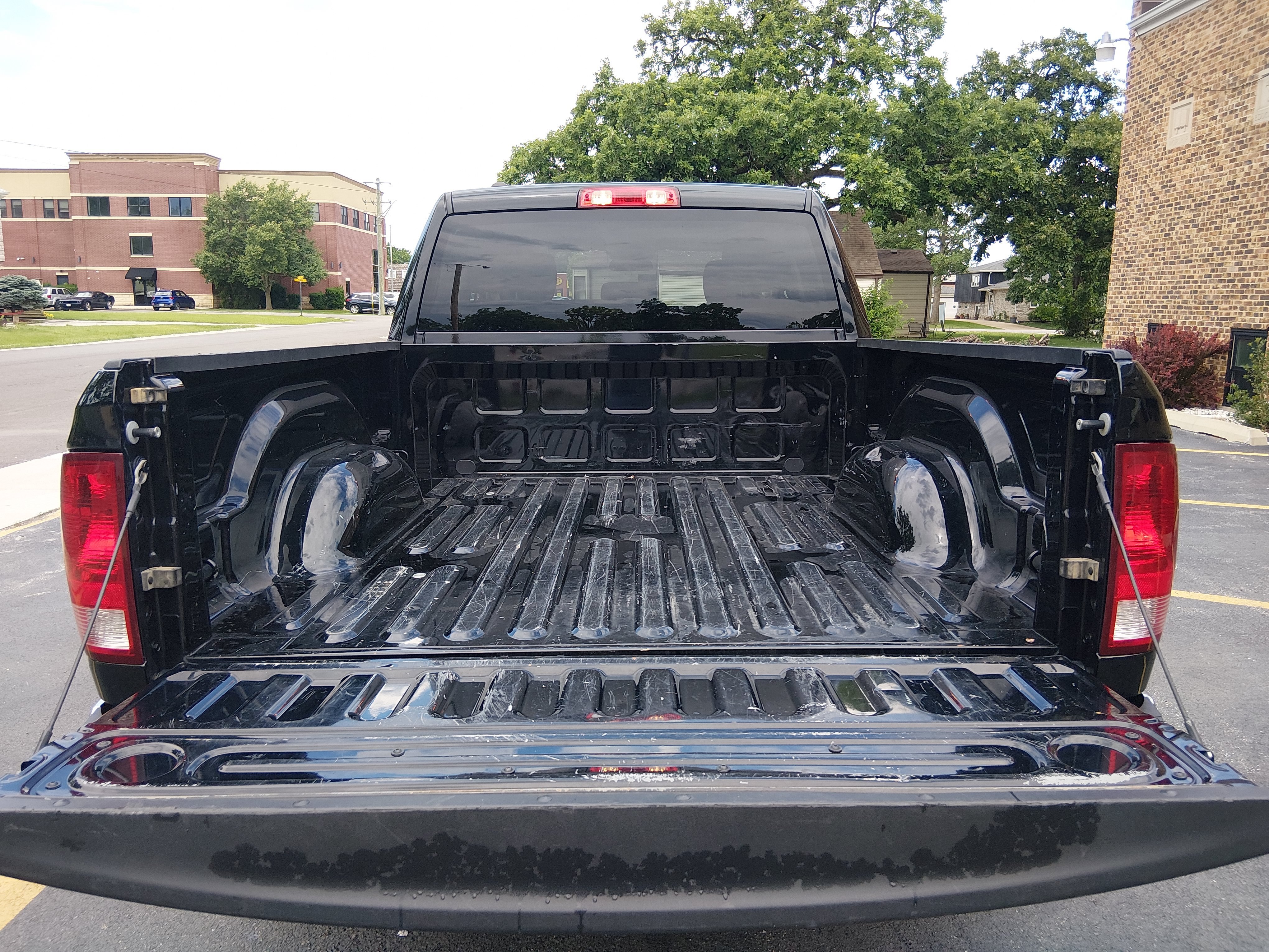 2024 RAM Ram 1500 Classic SLT - Photo 11
