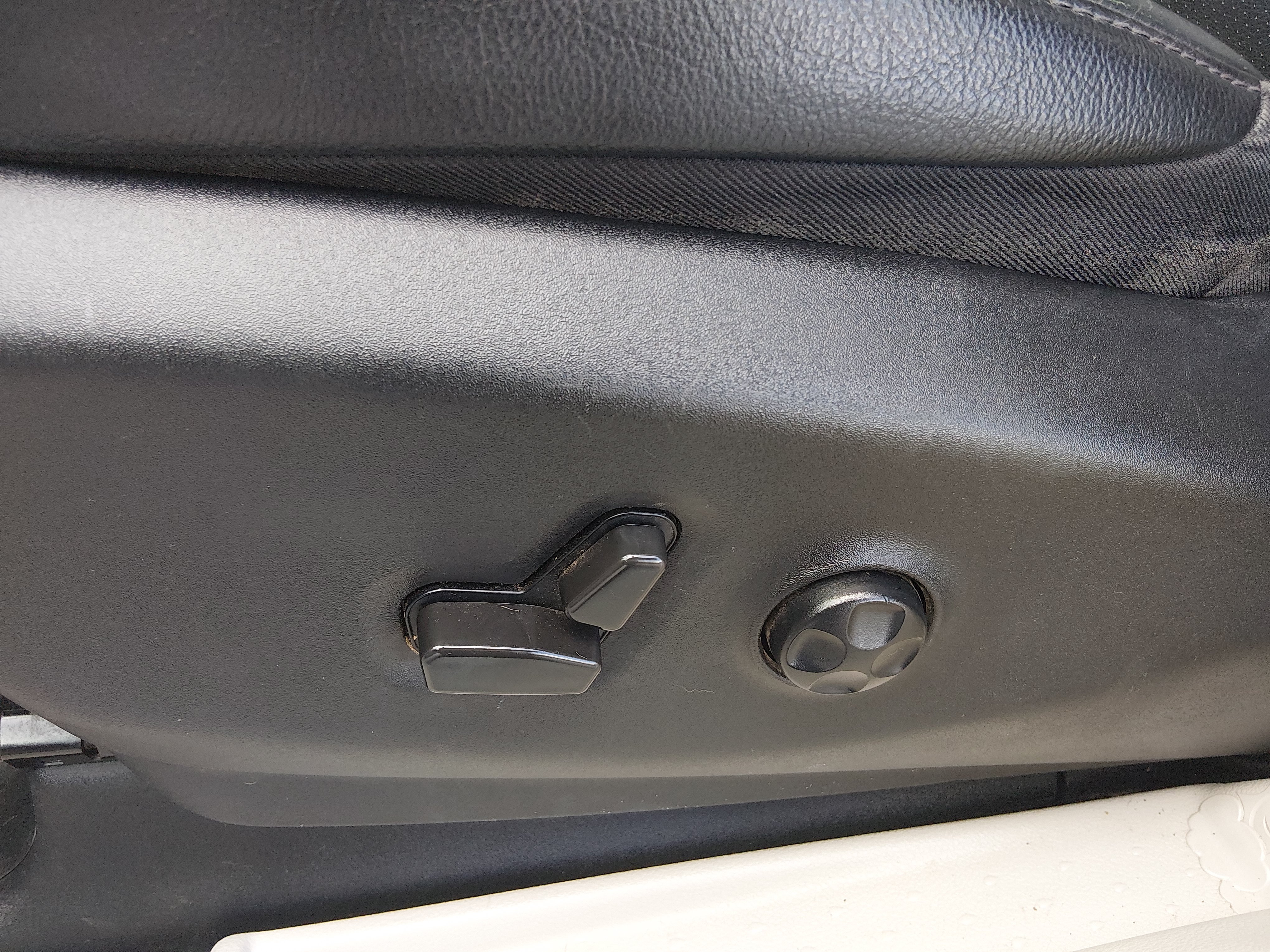2022 Chrysler Pacifica Touring L - Photo 19