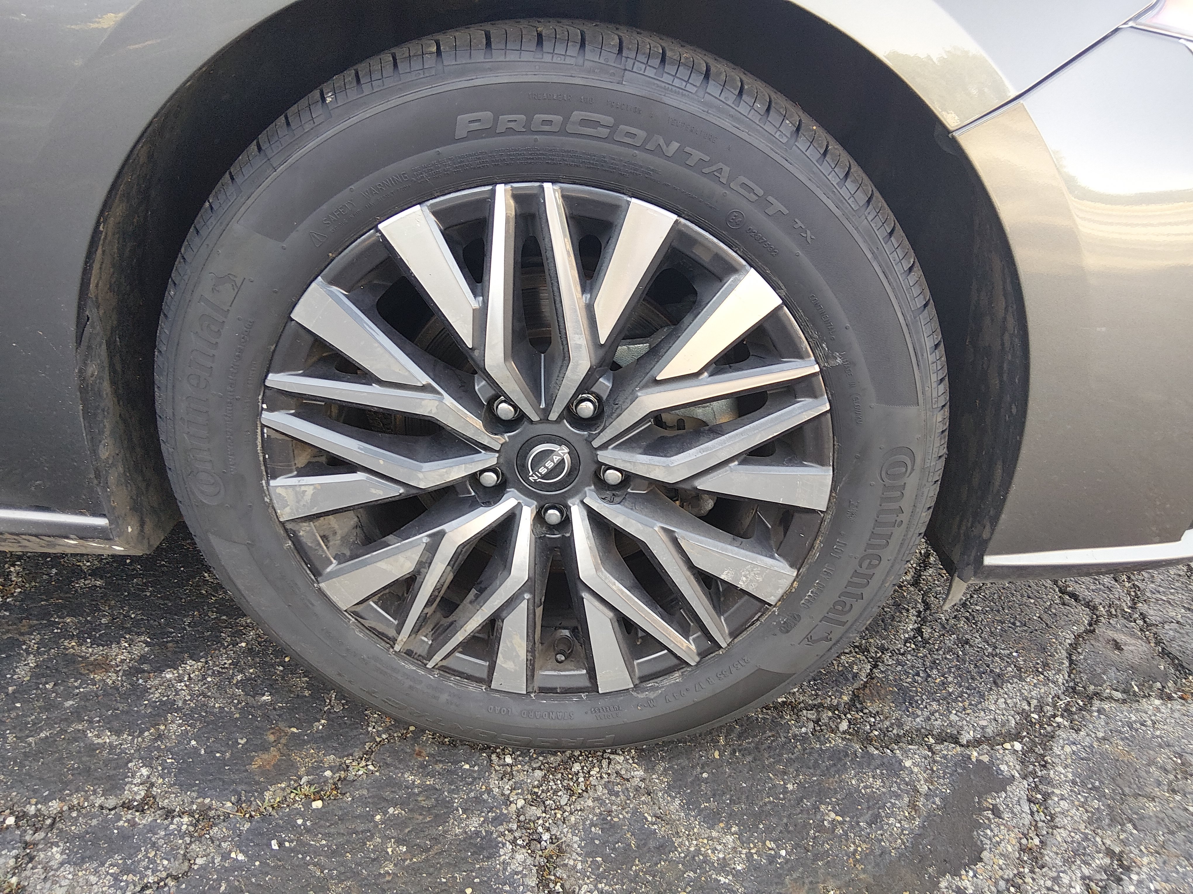 2025 Nissan Altima SV - Photo 10