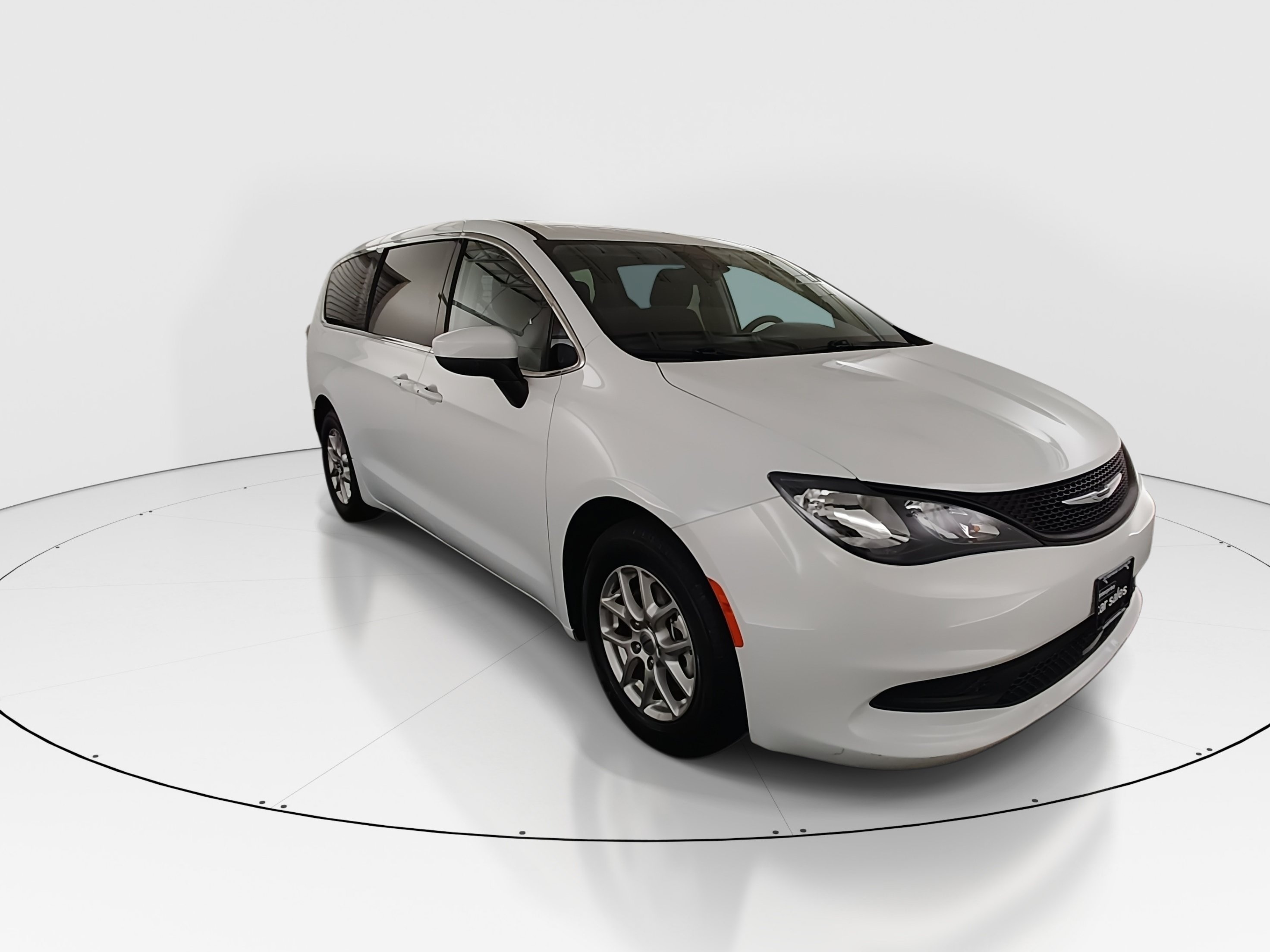 2023 Chrysler Voyager