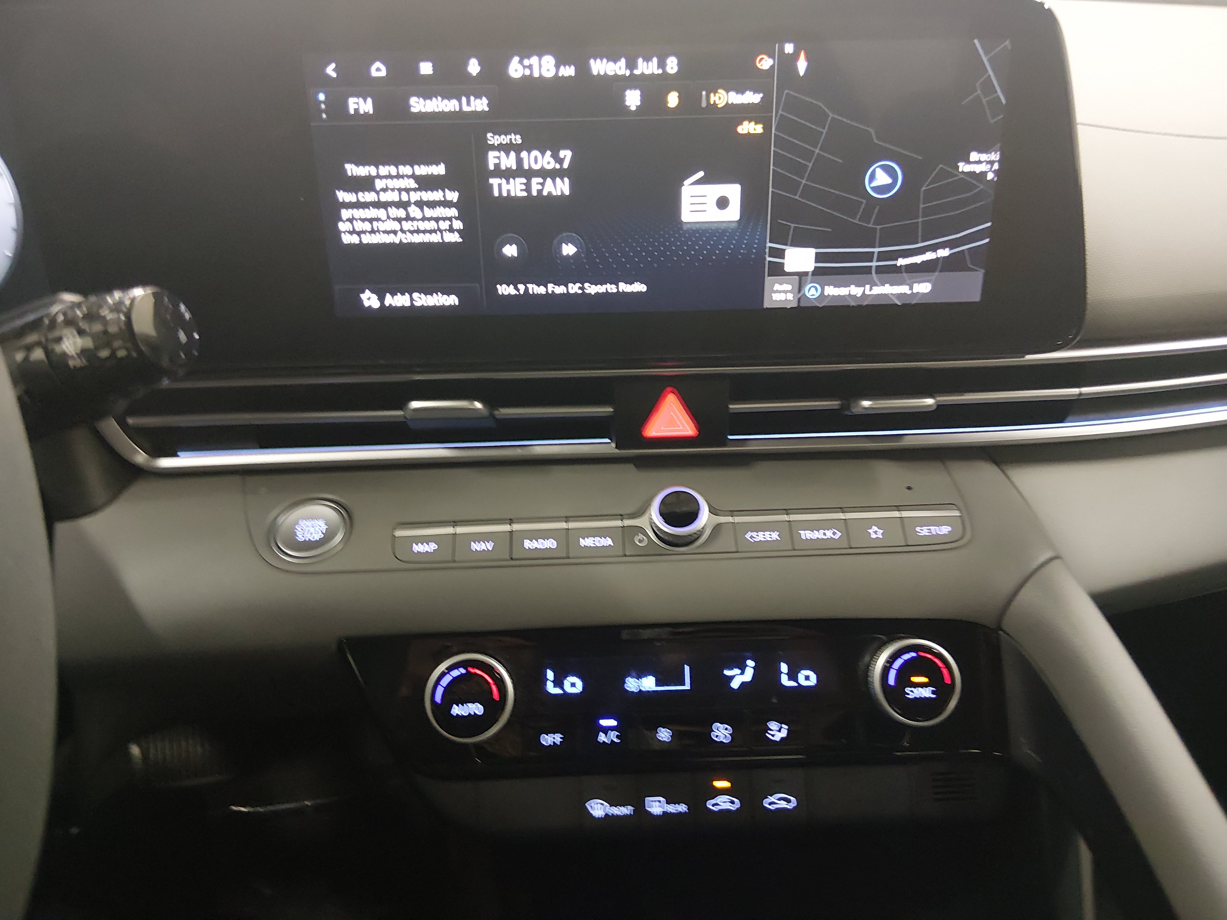 2024 Hyundai Elantra SEL - Photo 13
