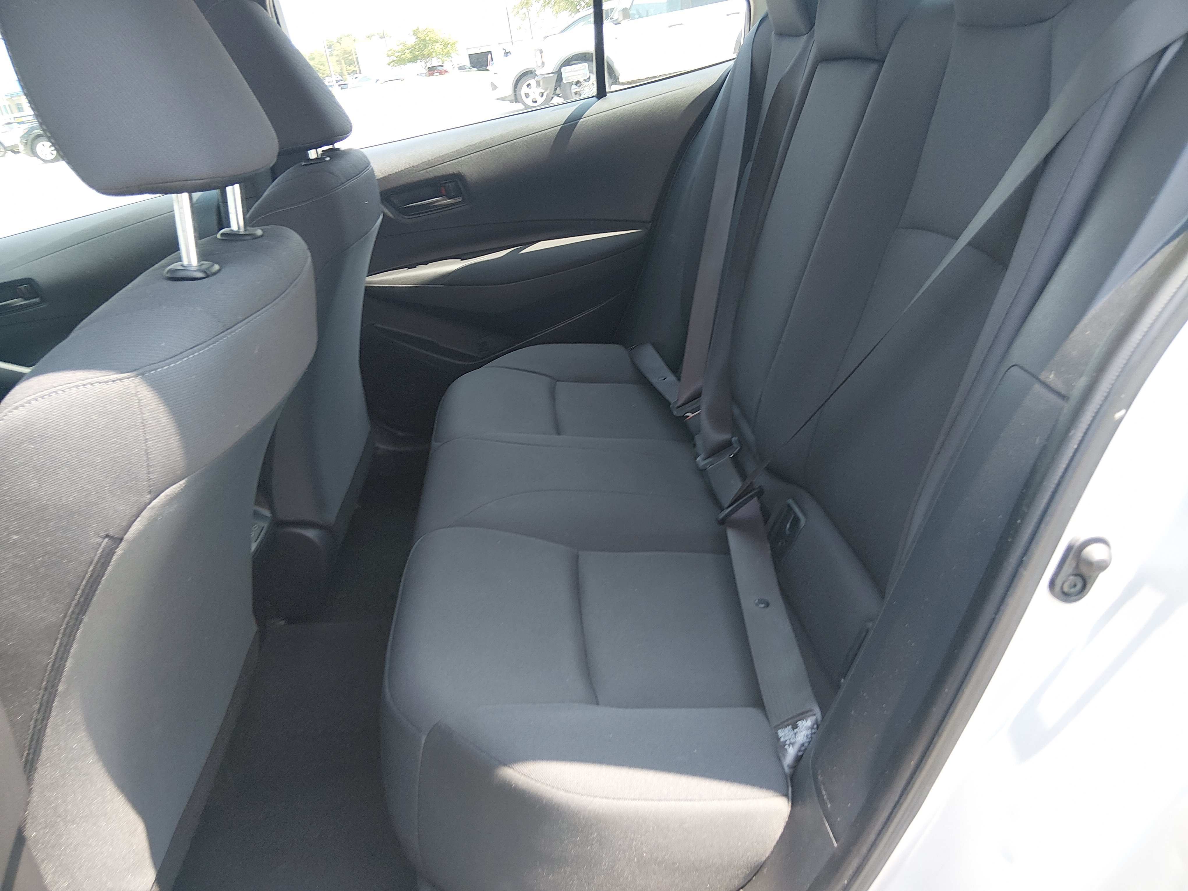 2024 Toyota Corolla LE - Photo 18